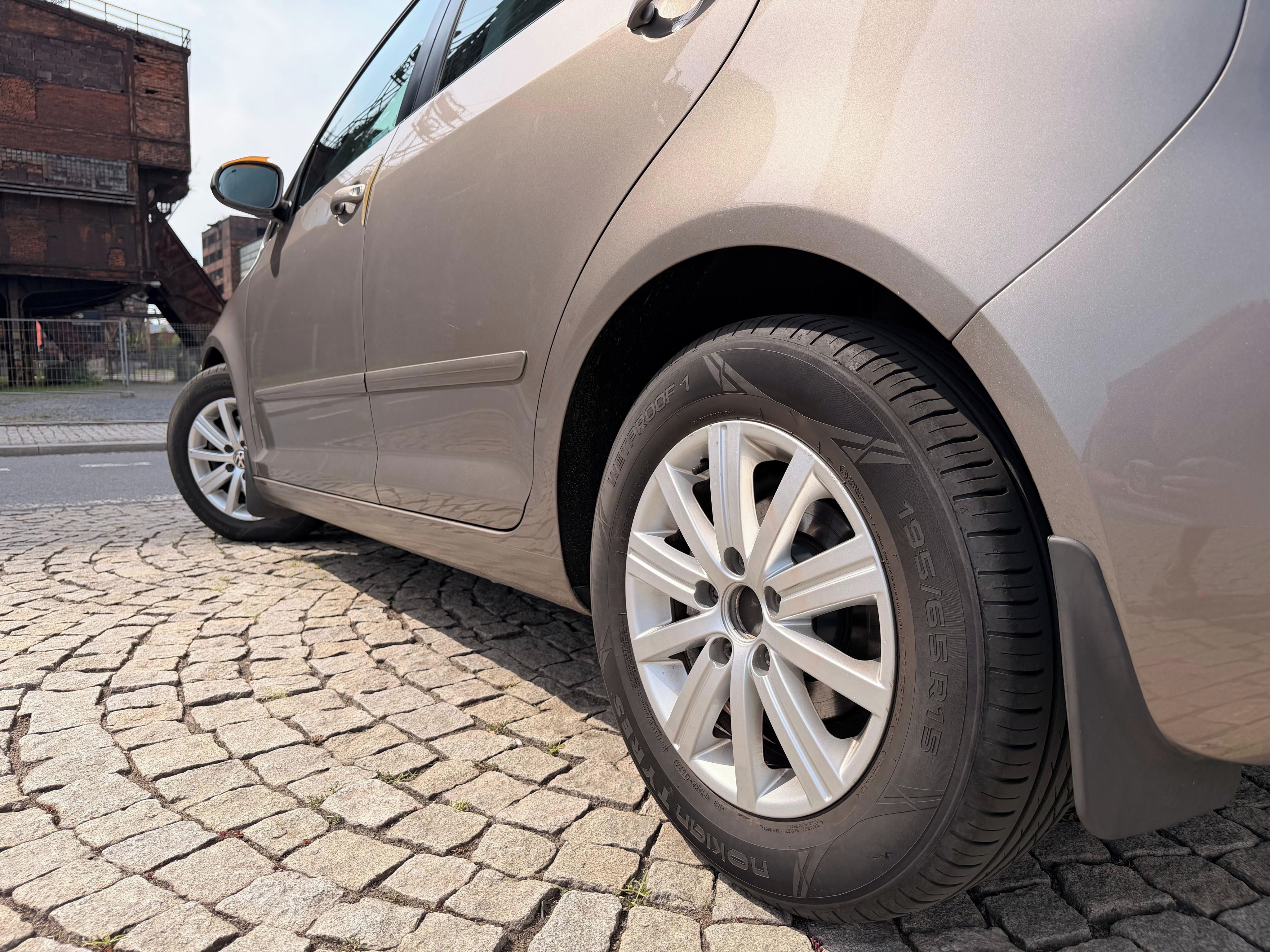 Volkswagen Golf Plus, 1.6 TDI DSG Top Servis|CarPlay - fotka 4