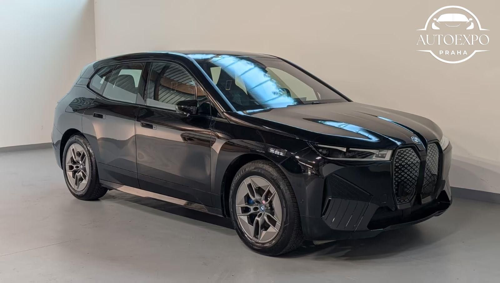 BMW iX, 50 xDrive Sport LASER* - fotka 2