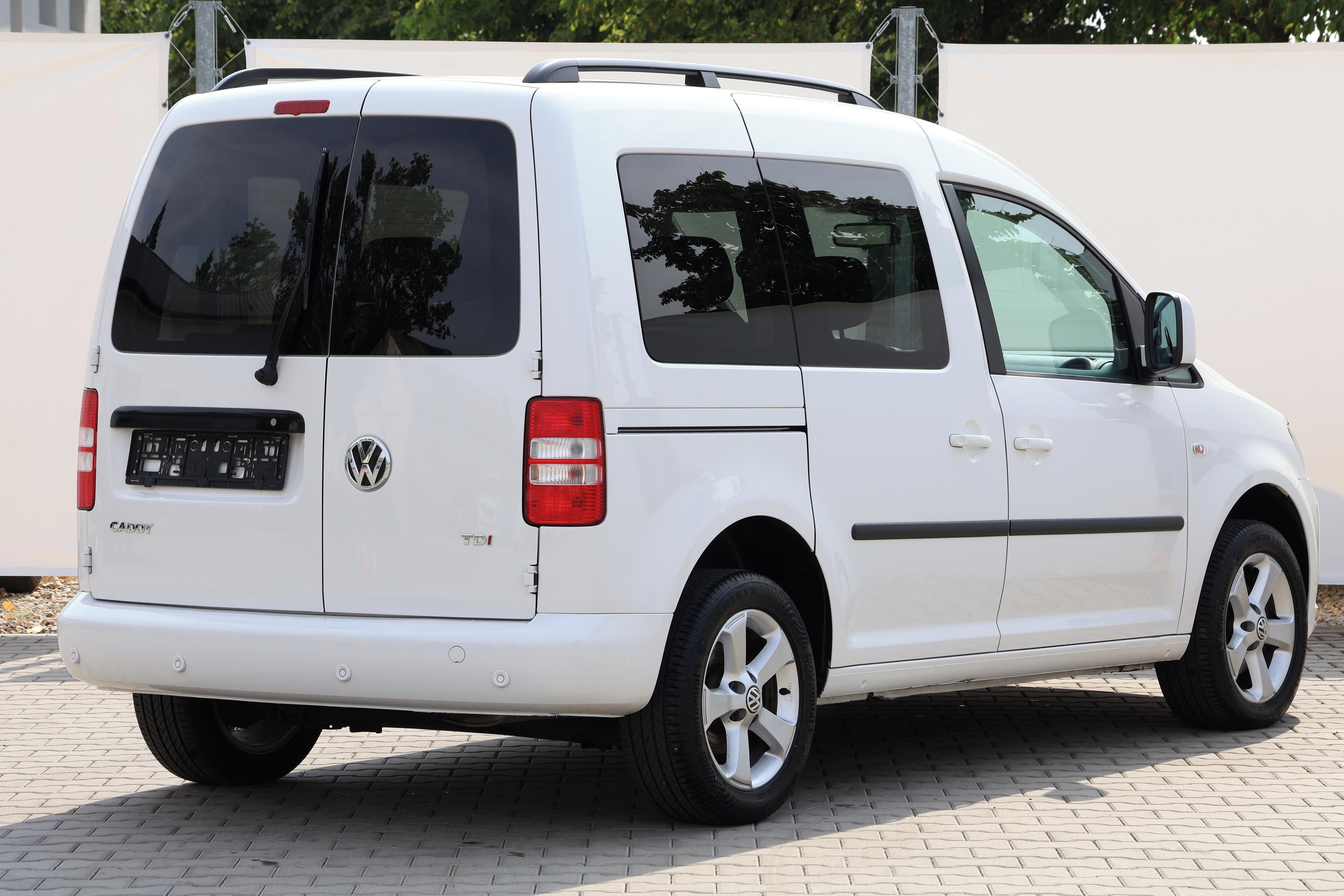 Volkswagen Caddy, 1.6TDI*DSG*SERVIS VW*1MAJ*2SAD - fotka 6