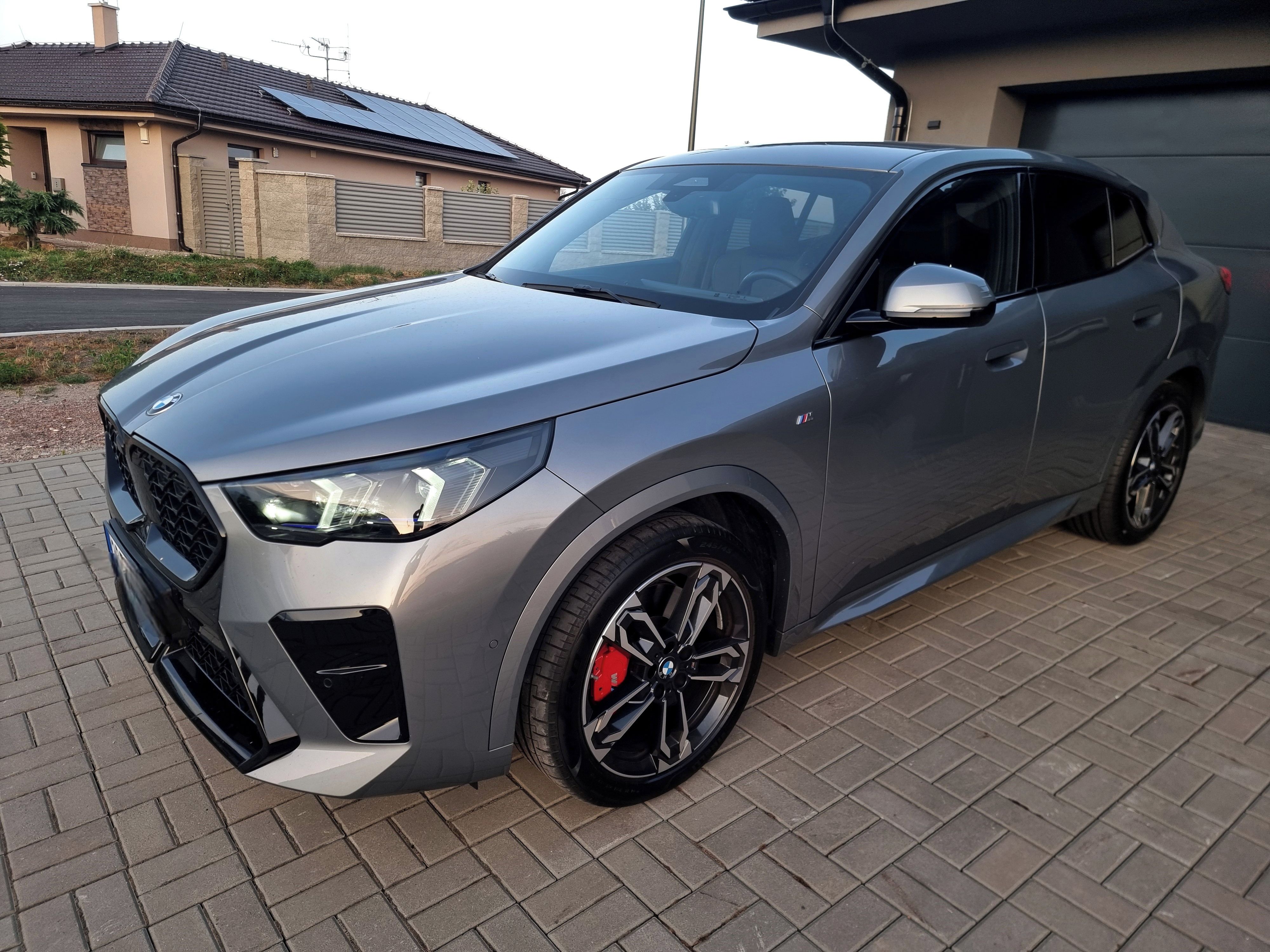 BMW X2, M-paket PRO | 5-2025 - fotka 6