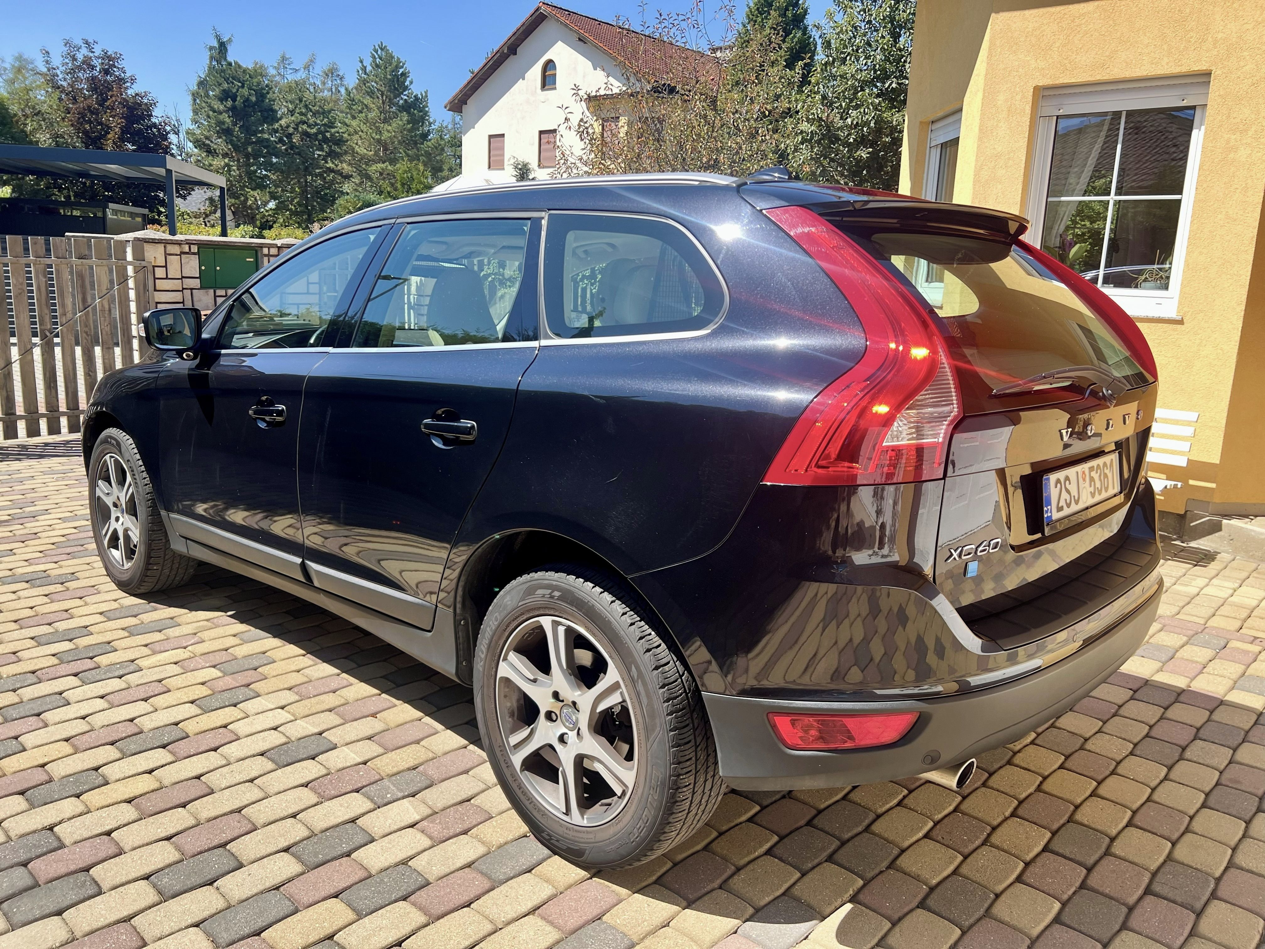 Volvo XC60, D4, ČR, Polestar, 2.4, AWD - fotka 6
