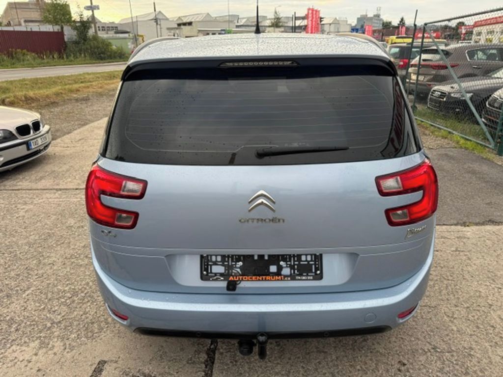 Citroën Grand C4 Picasso, 1,6 HDi 85kW 7 míst!!! - fotka 6