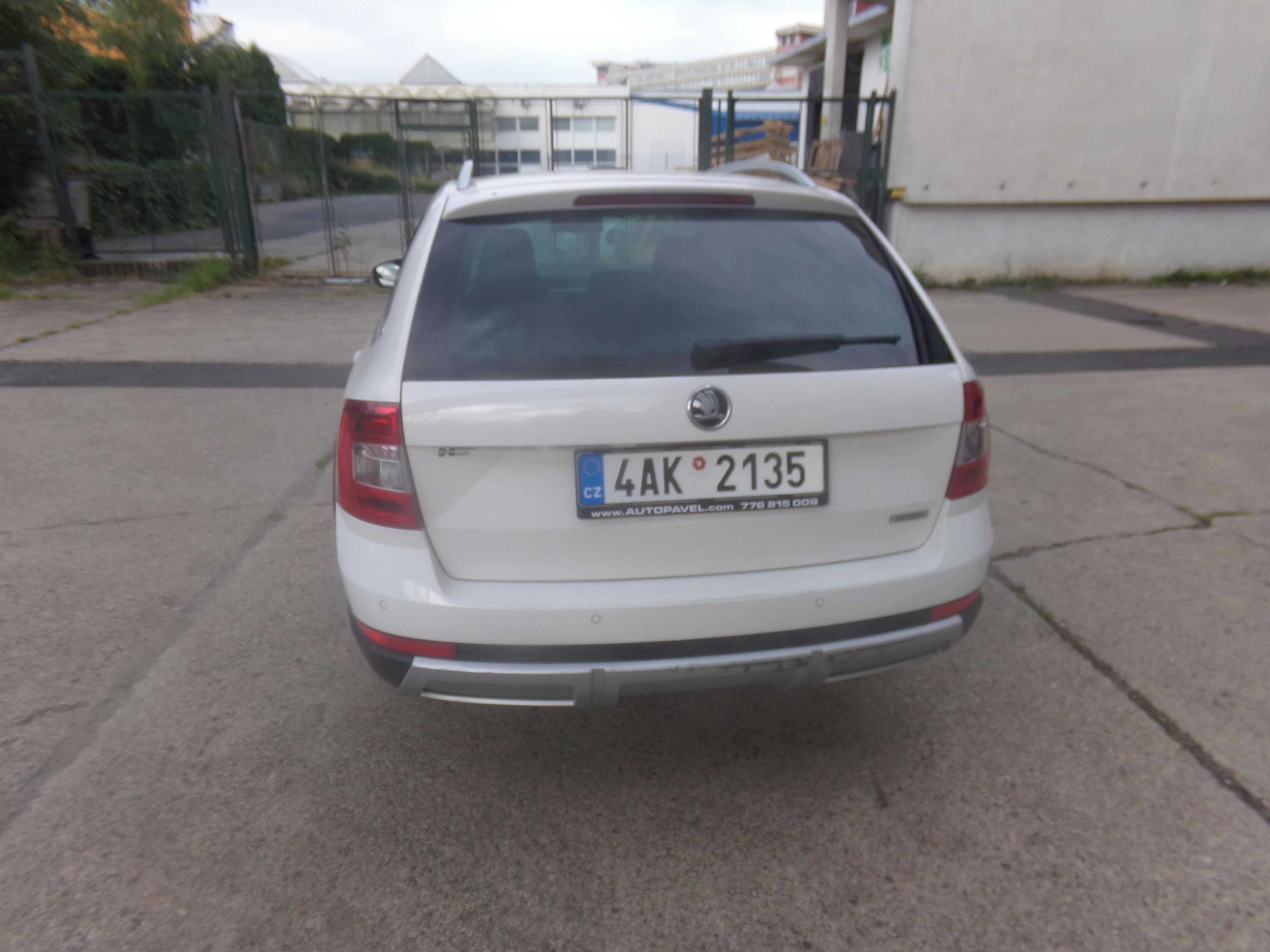 Škoda Octavia, 2.0TDI SCOUT - fotka 3