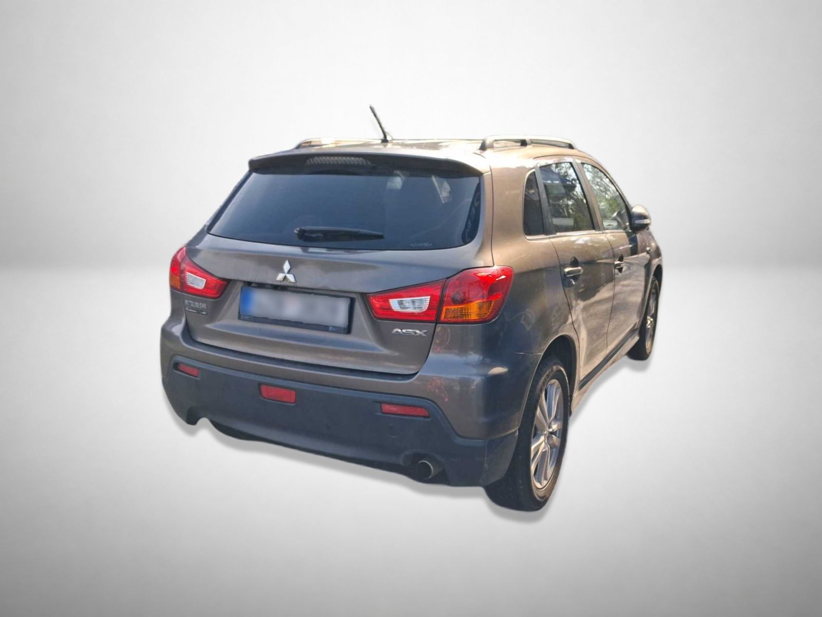 Mitsubishi ASX, 1.8 DI-D MIVEC, 4X4, Navi - fotka 2