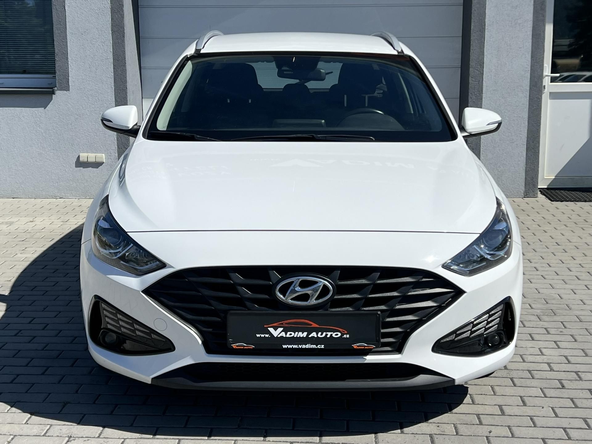 Hyundai i30, 1.6CRDi COMFORT TAŽNÉ KAMERA - fotka 5