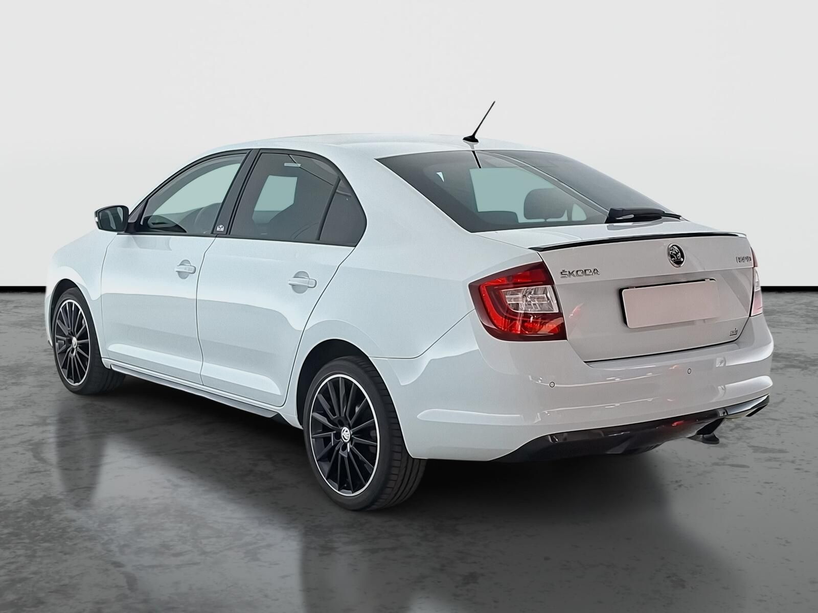 Škoda Rapid, 1.0 TSI, Monte Carlo, Automat - fotka 4