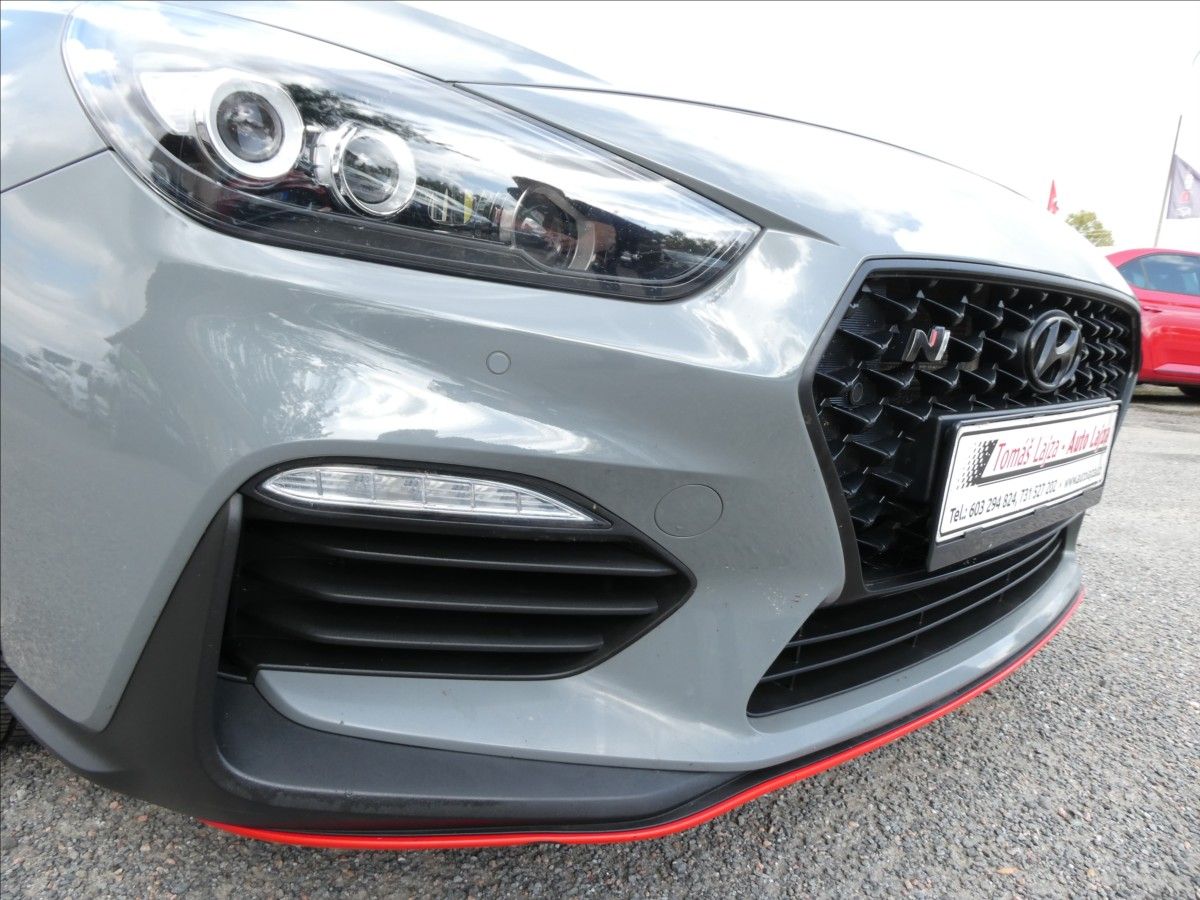 Hyundai i30, 2,0 i N 202kW serviska - fotka 5