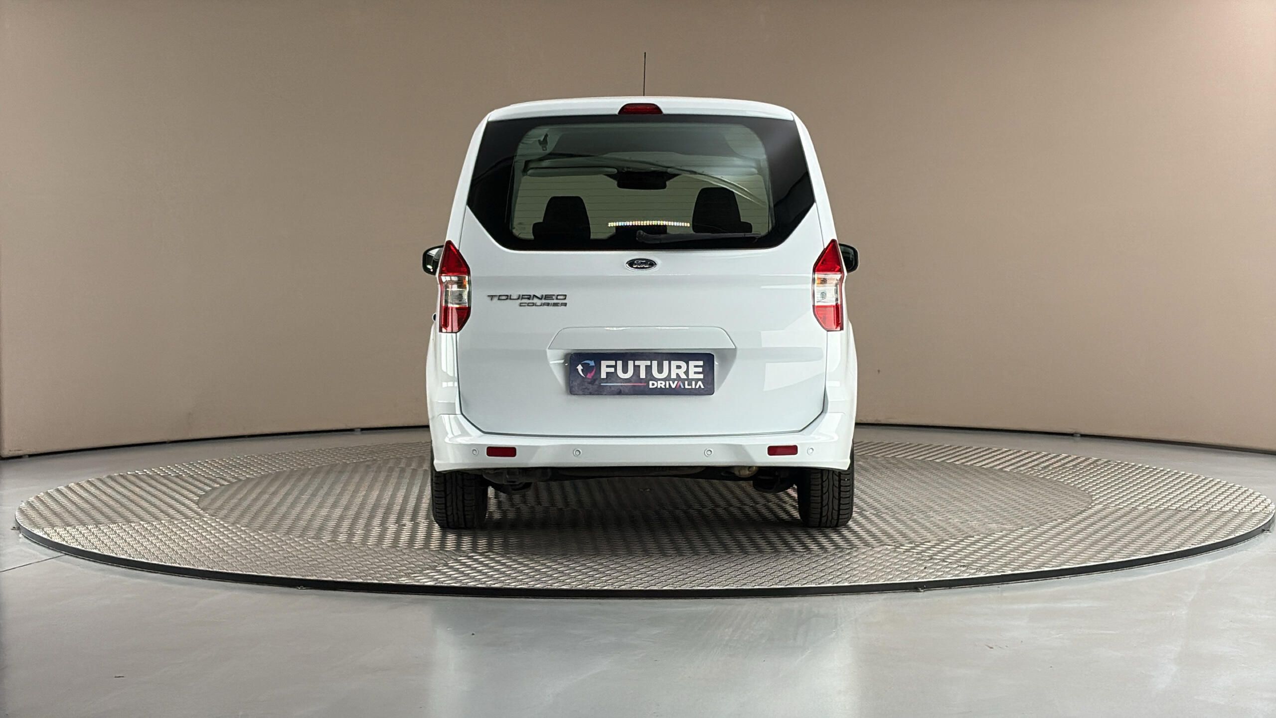 Ford Tourneo Courier, 1.5 TDCI Trend - fotka 5