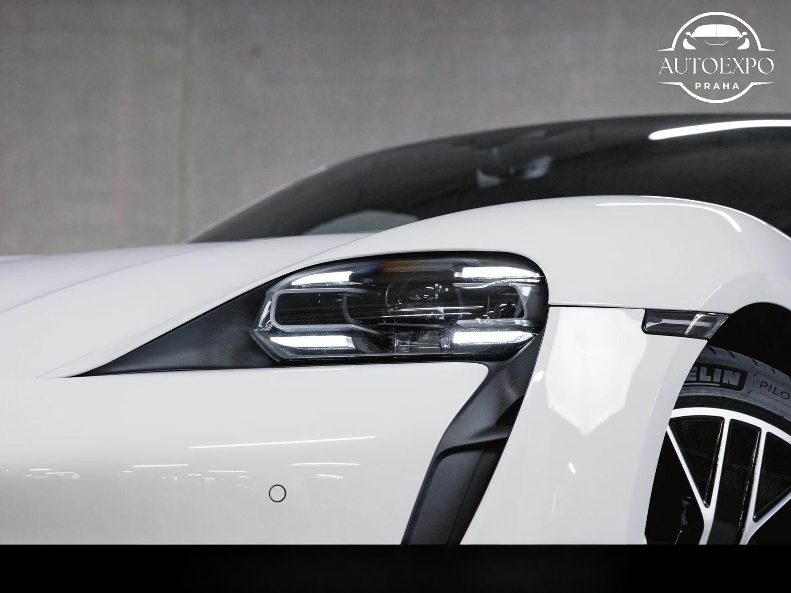 Porsche Taycan, Performancebatterie+ Sport* - fotka 6