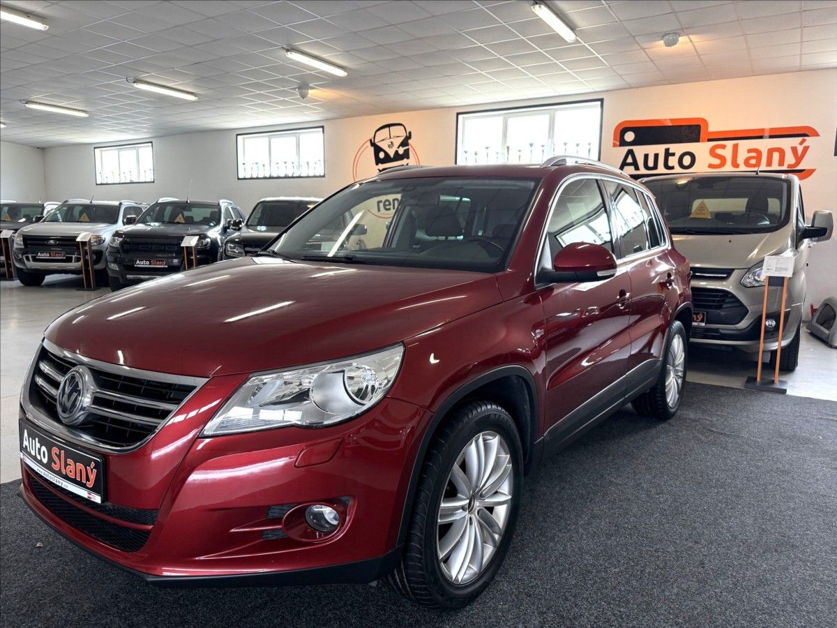 Volkswagen Tiguan, 2,0 TDI 4x4,DSG,2x kola