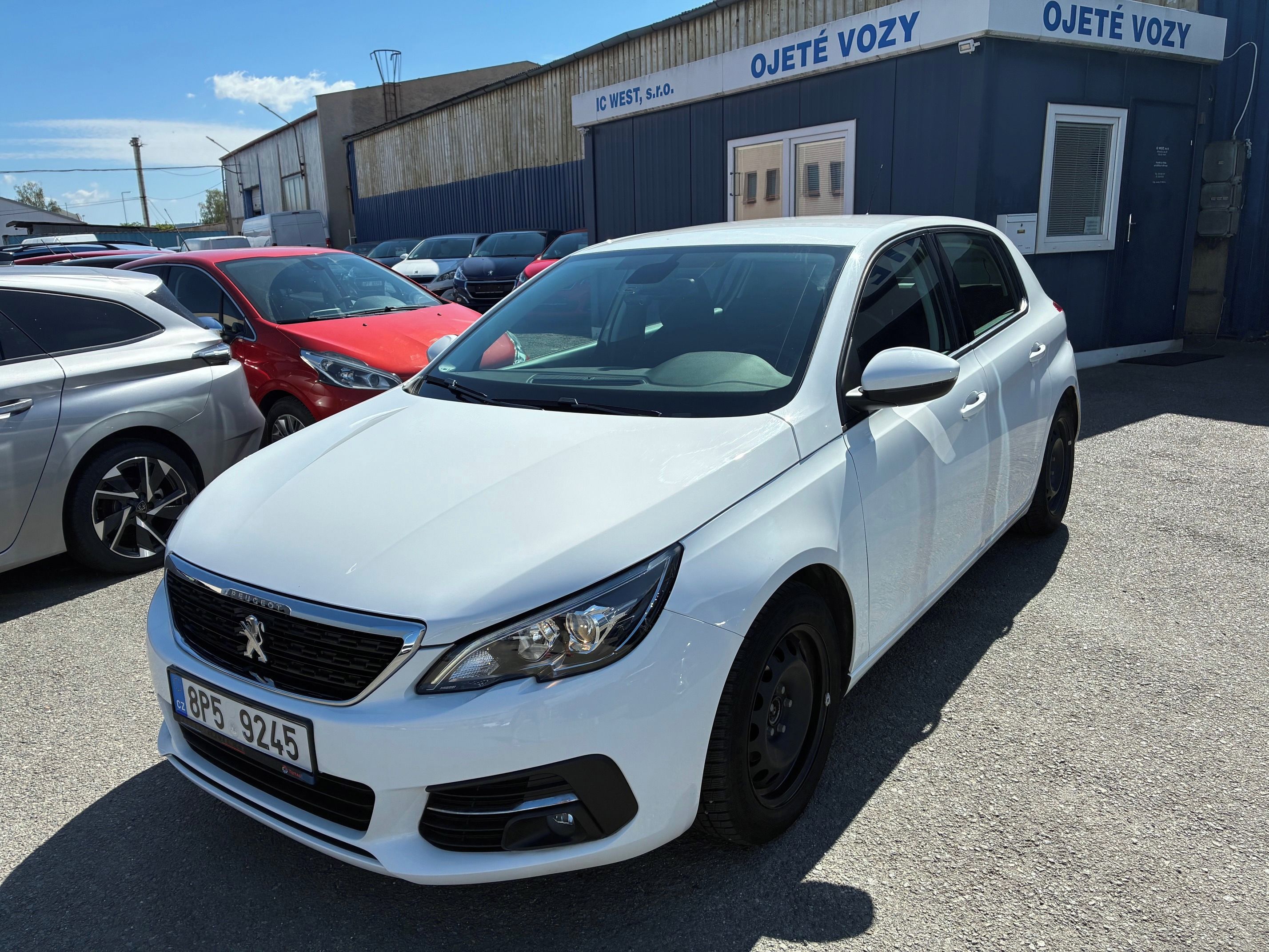 Peugeot 308, Active 1,2 PureTech110k-záruka
