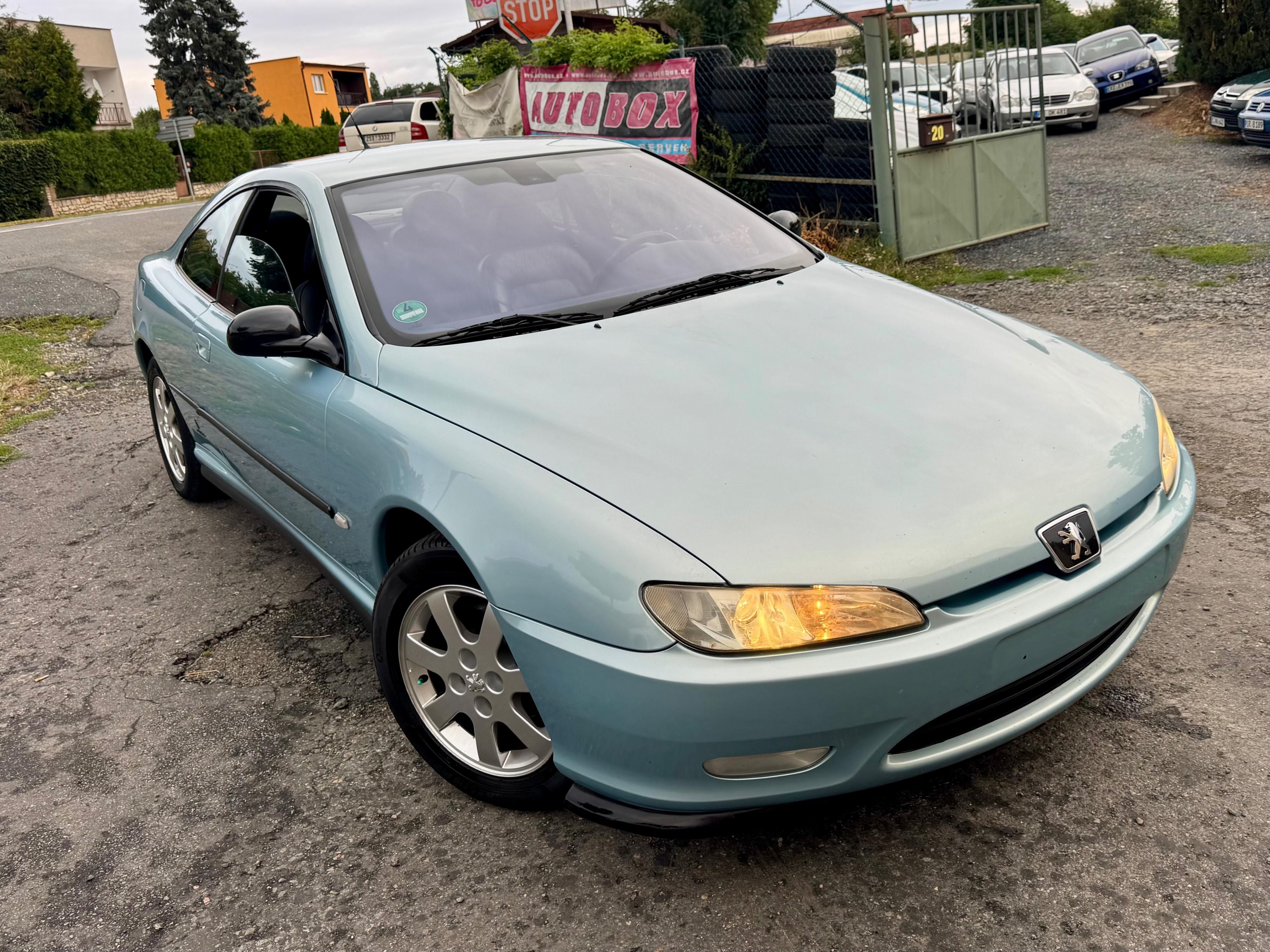 Peugeot 406, Coupe 2.2i 116kW. Pininfarina - fotka 2
