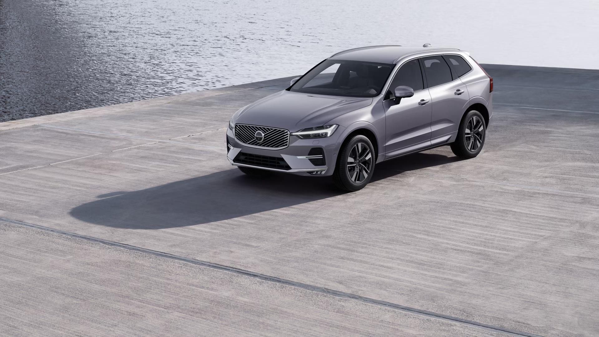 Volvo XC60, B5 AWD AUT BRIGHT PLUS - fotka 2