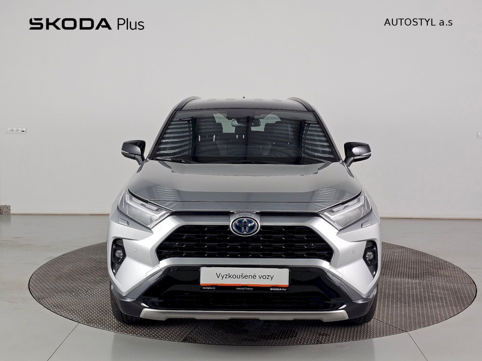 Toyota Rav4, 2.5HEV 222k 4X4 SELECTION - fotka 4