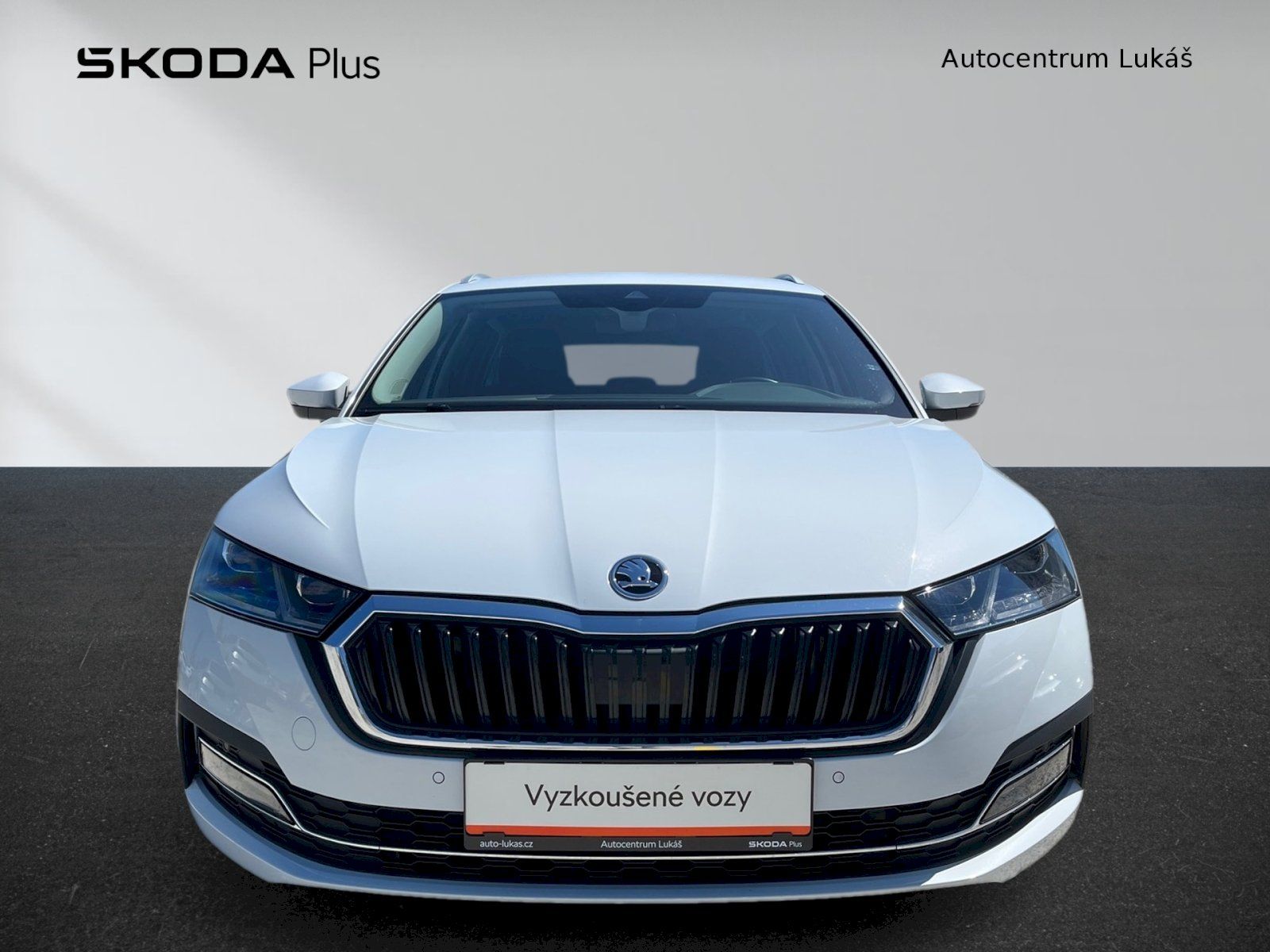 Škoda Octavia, COMBI STYLE 1.5 TSI 110 kW DSG - fotka 4