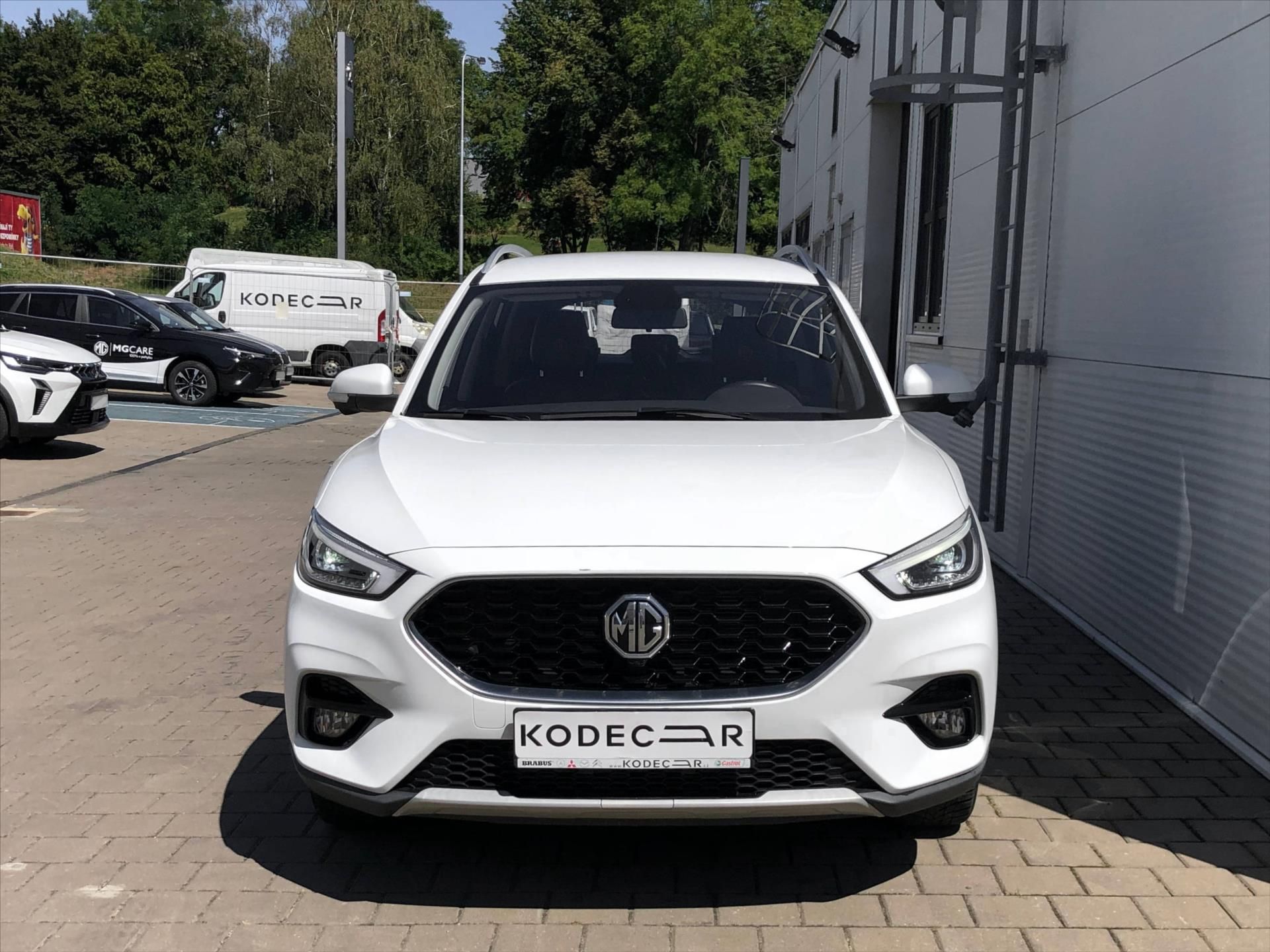 MG ZS, 1,0 Exclusive TGI 111k 6AT - fotka 2