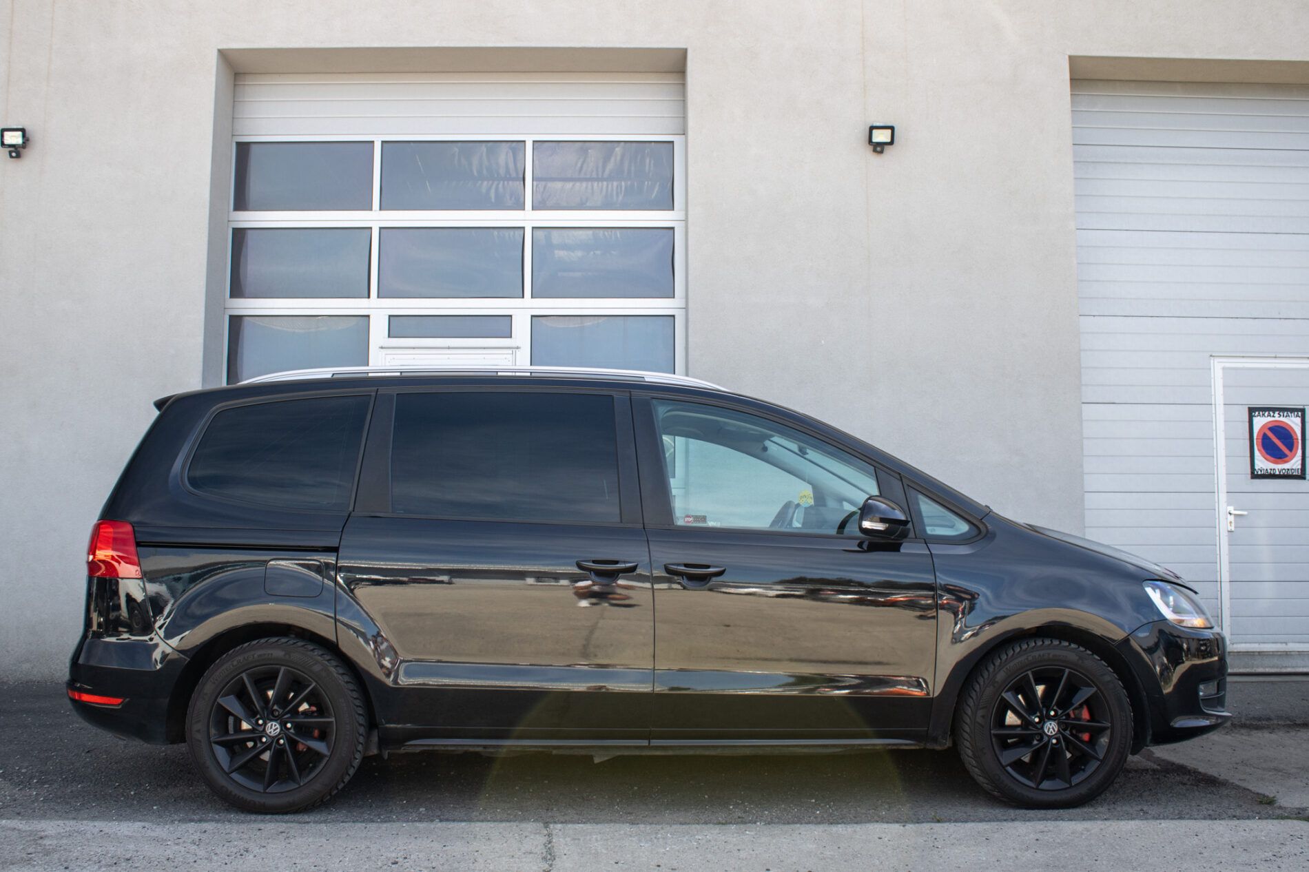 Volkswagen Sharan - fotka 4