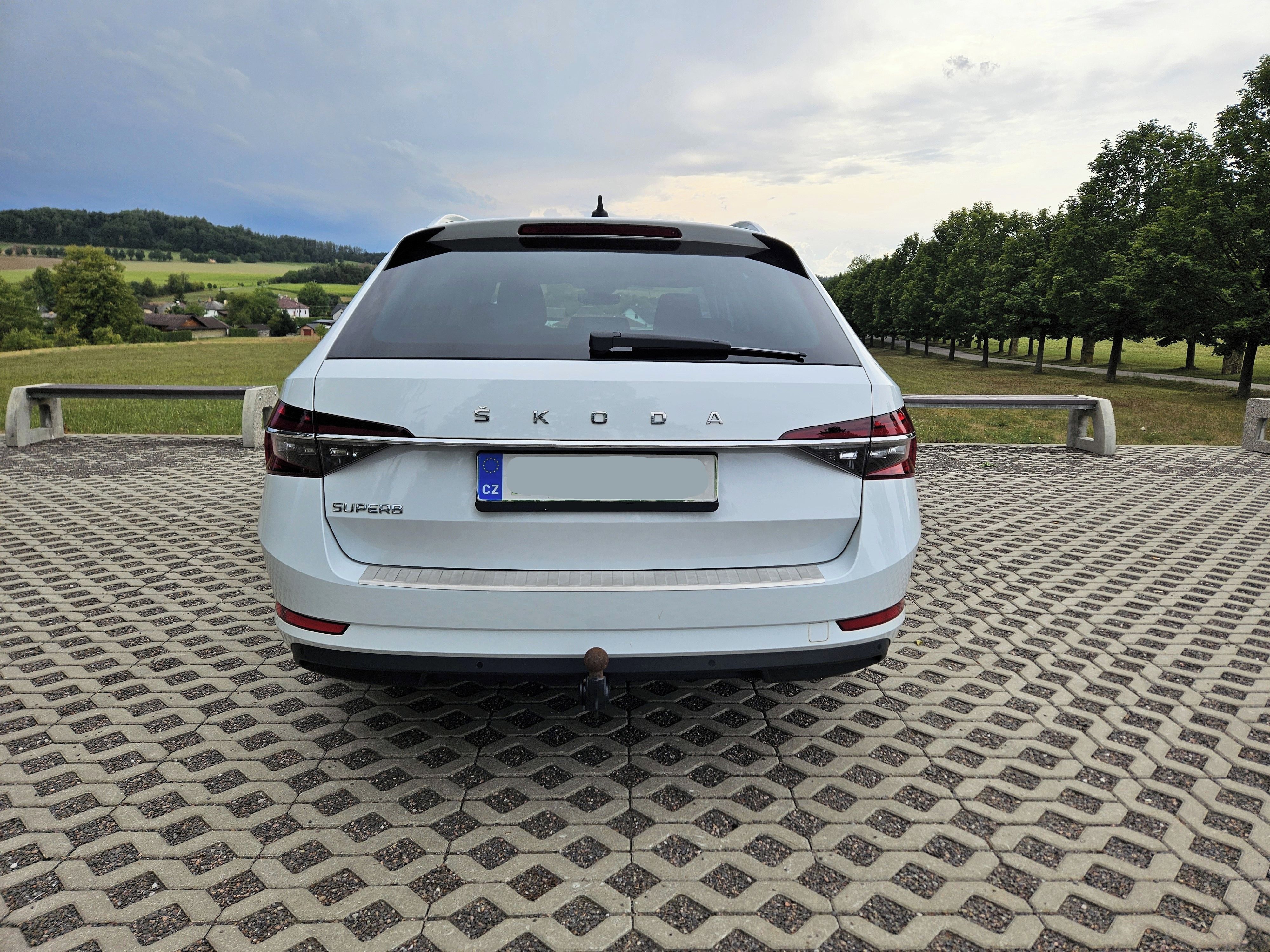 Škoda Superb, III Style /2.0 l TDI/110KW/DSG - fotka 3