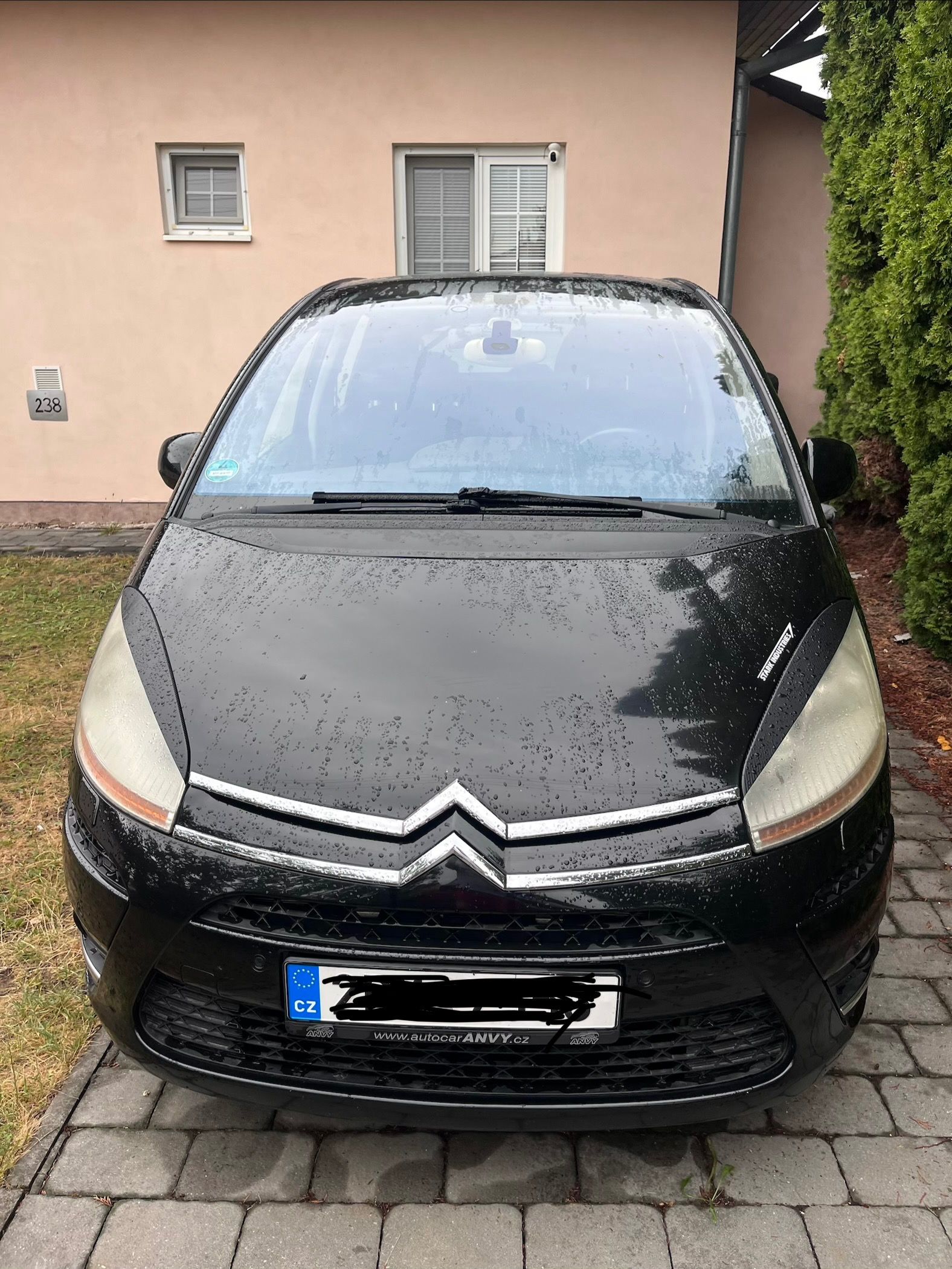 Citroën C4 Picasso, 2.0 HDI - fotka 6