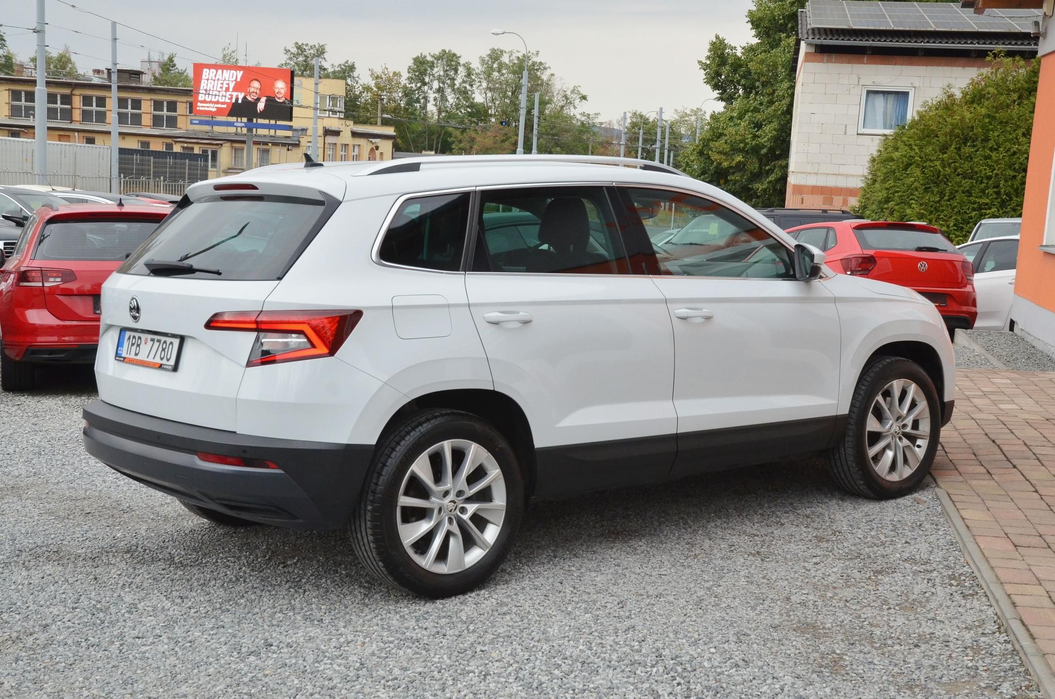 Škoda Karoq, 1.6 TDi 85kW DSG STYLE /CANTON - fotka 6