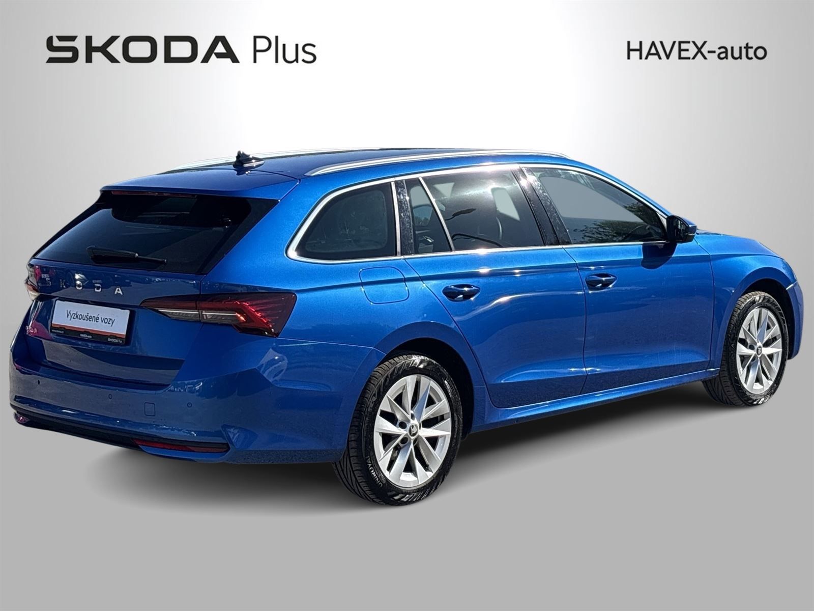 Škoda Octavia, Combi 2.0 TDI DSG Top - fotka 2