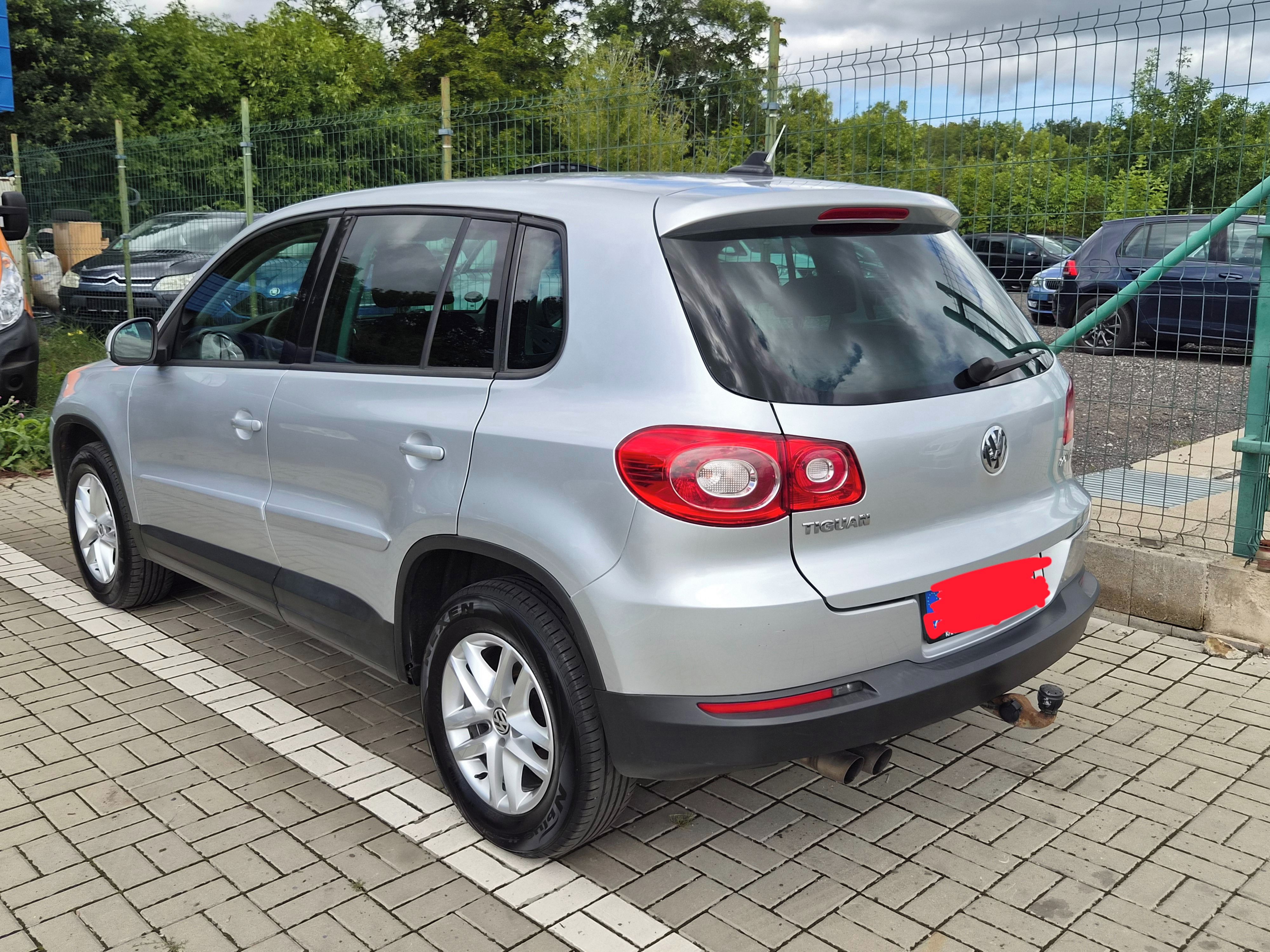 Volkswagen Tiguan, 2.0 TDI 4x4  XENONY - fotka 5