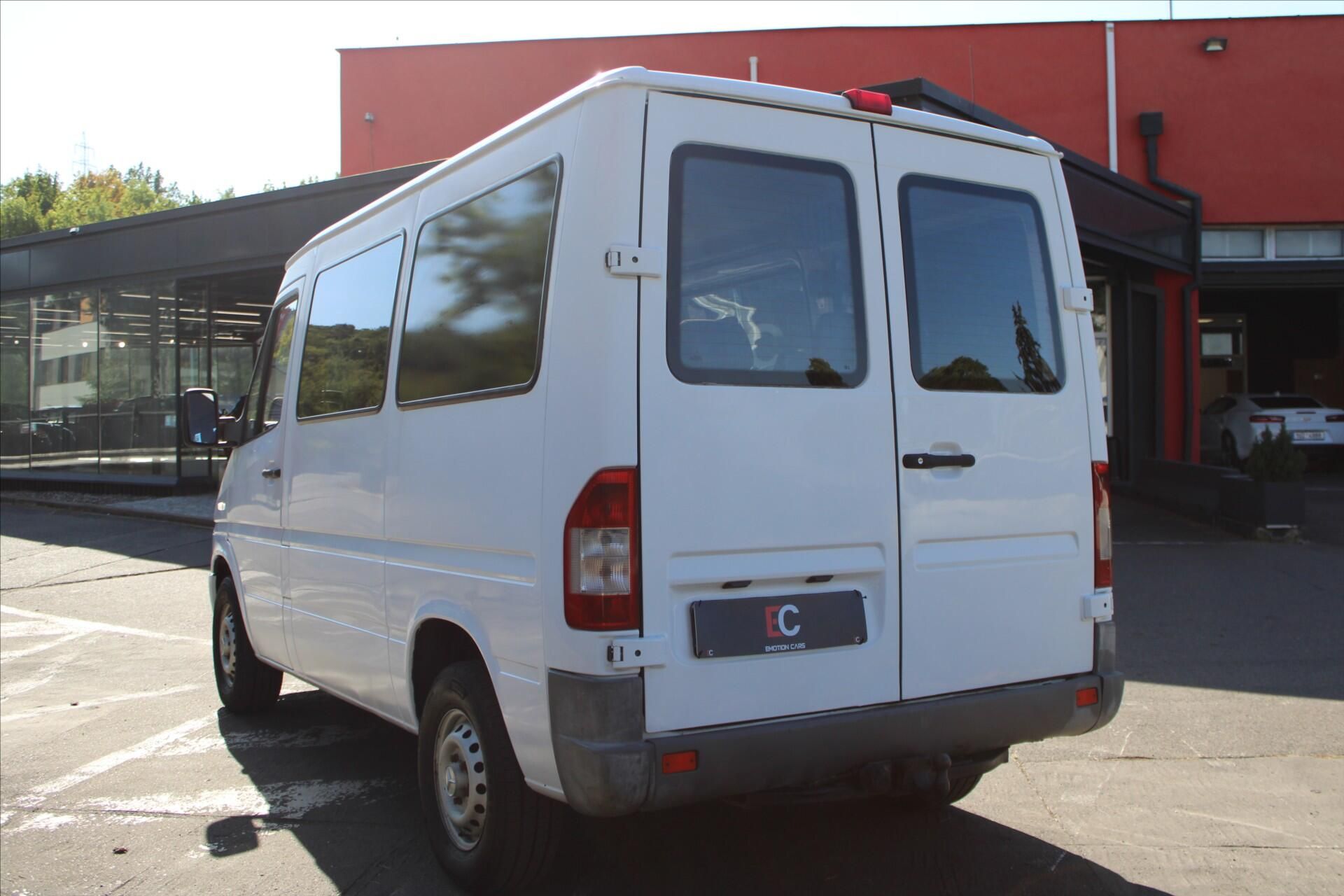 Mercedes-Benz Sprinter, 208 CDi 9Míst/Tažné - fotka 4