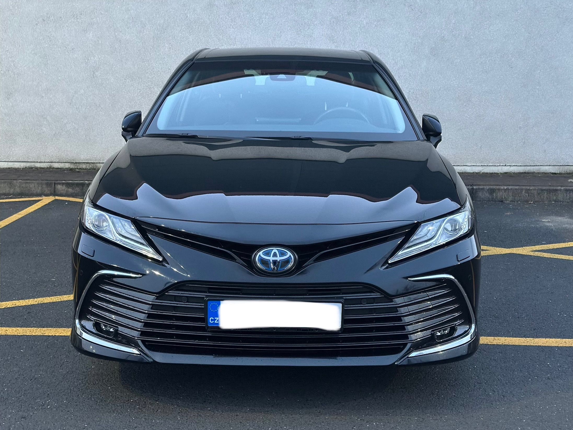 Toyota Camry, 2,5hybrid,executiv,1maj.Čr,DPH - fotka 2