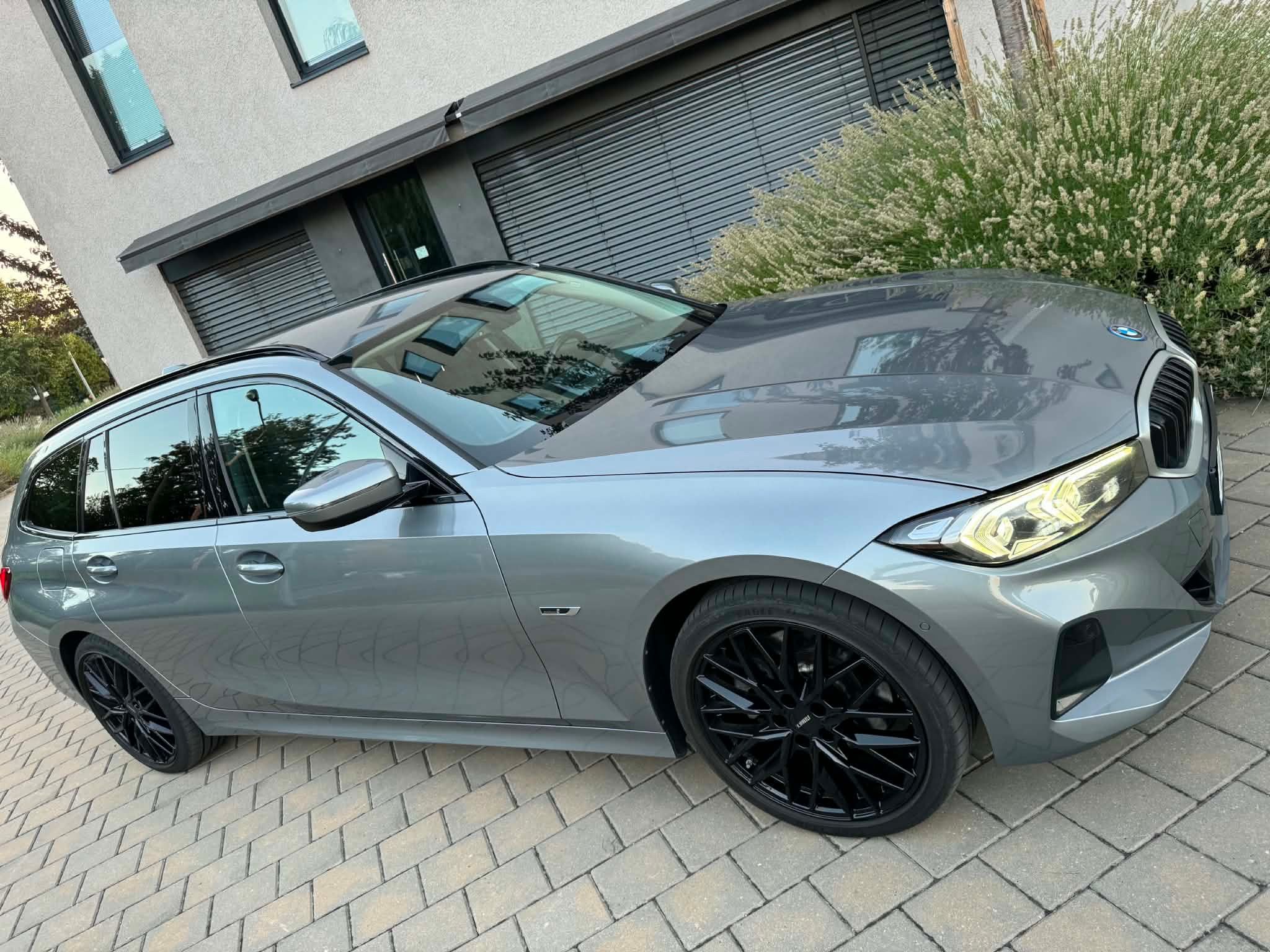 BMW Řada 3, 320,dvojité okna,tažné,HIFI - fotka 6