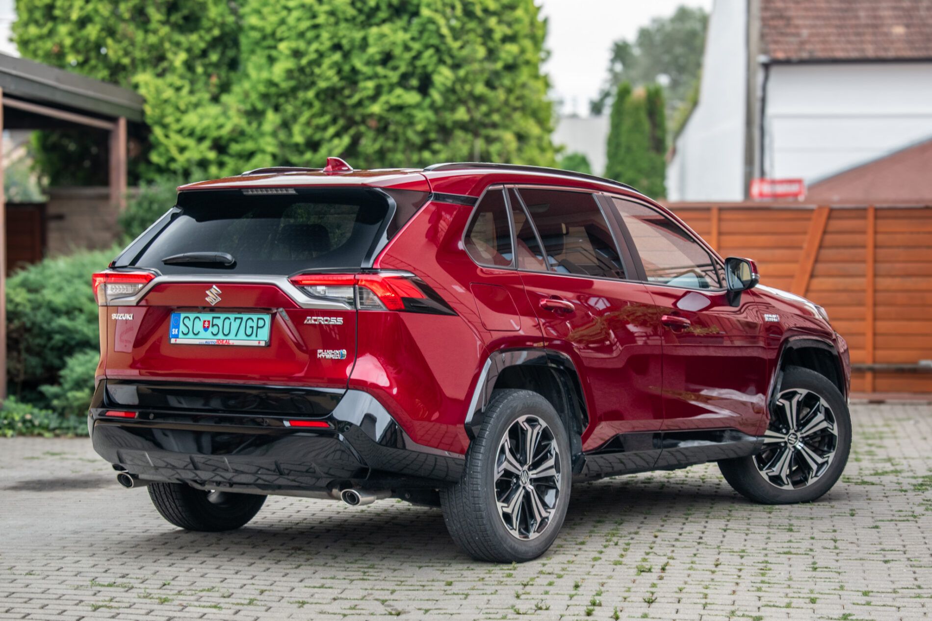 Suzuki Across - fotka 5