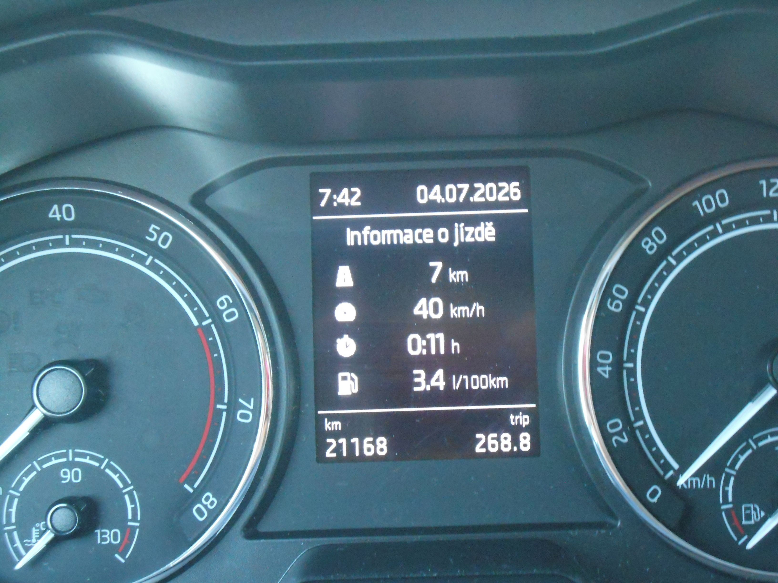 Škoda Scala, 1.0 TSI - fotka 6