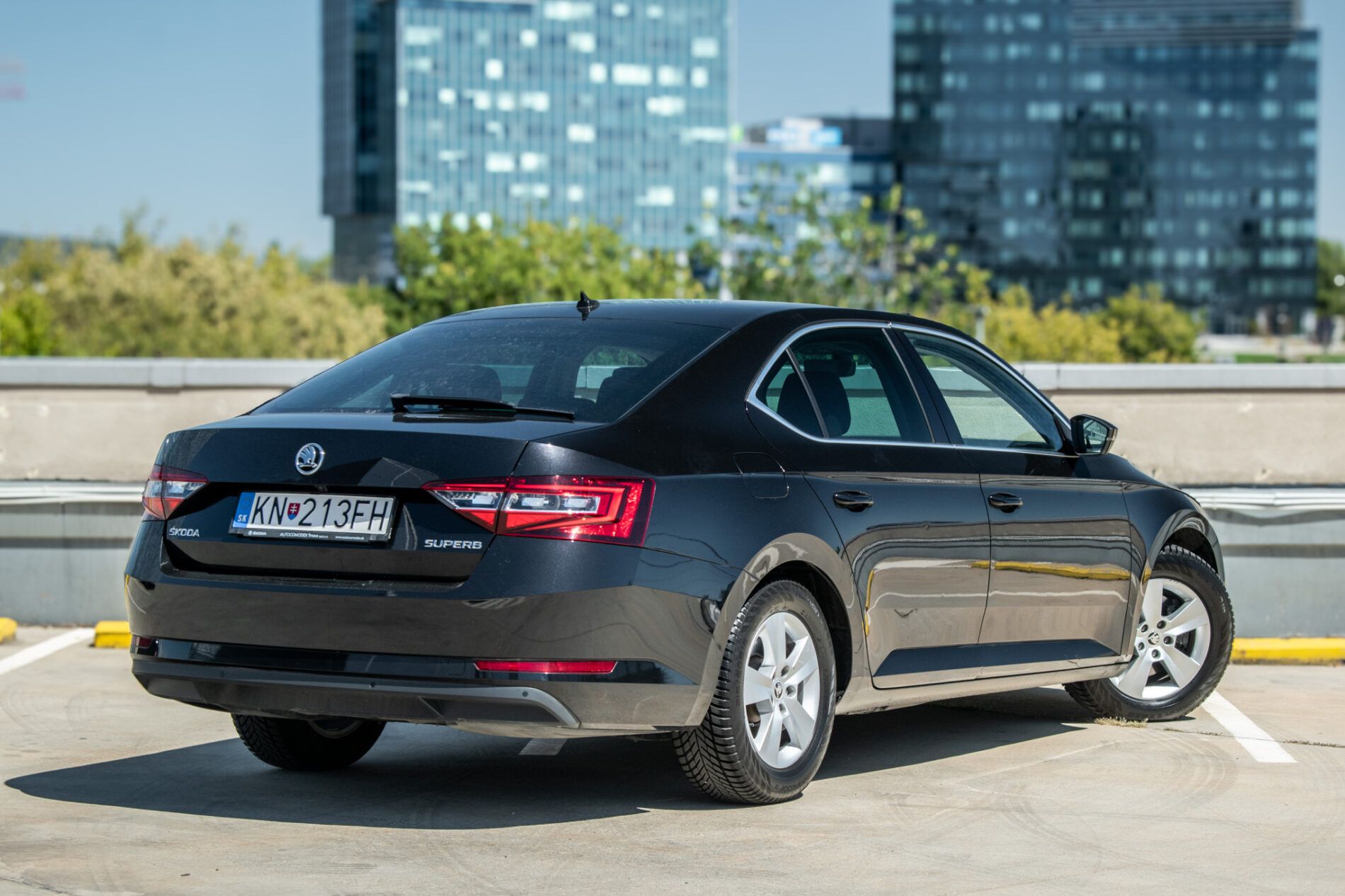 Škoda Superb - fotka 5