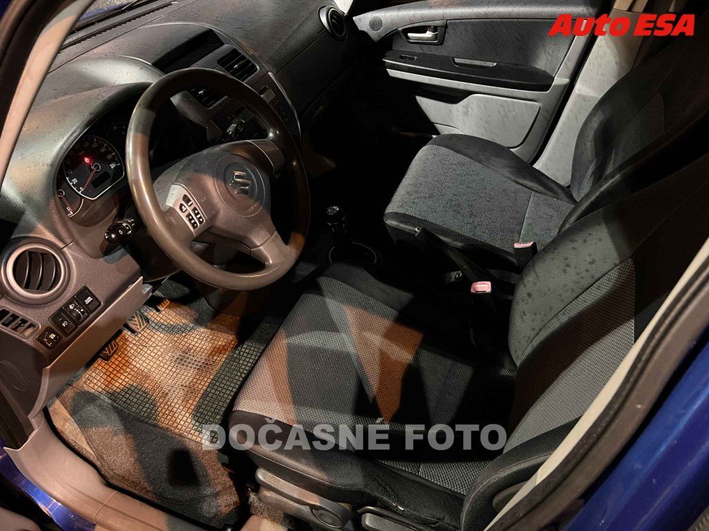Suzuki SX4, 1.6 i,4x4 - fotka 3