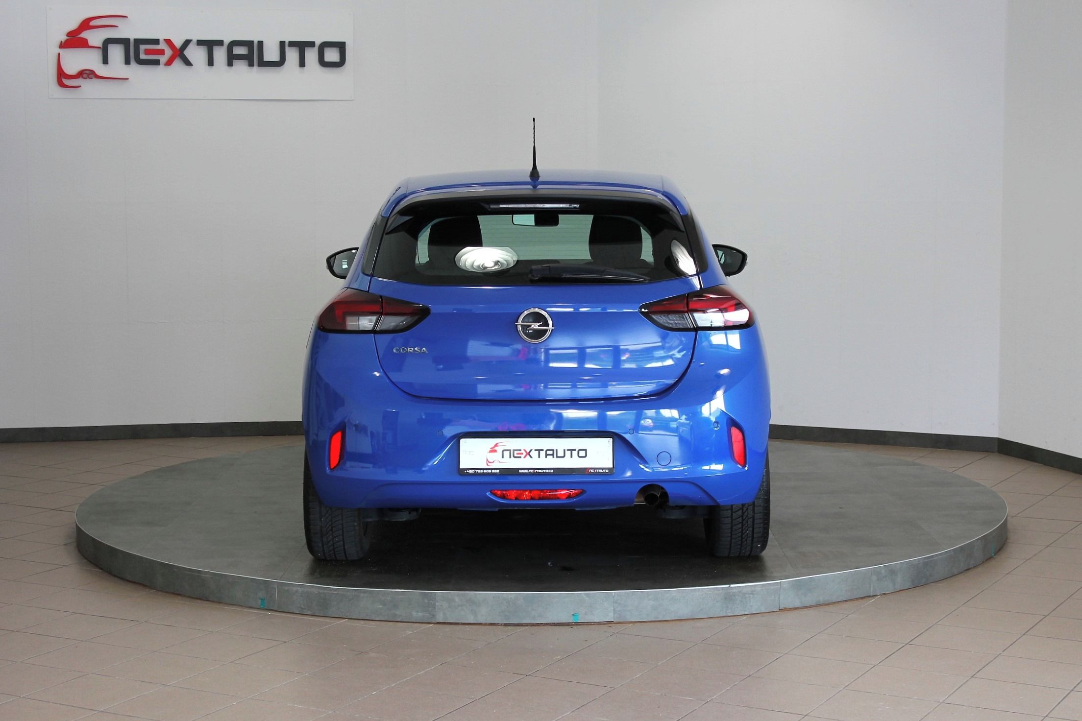 Opel Corsa, 1.2T 74kW EDITION DIRECT - fotka 4