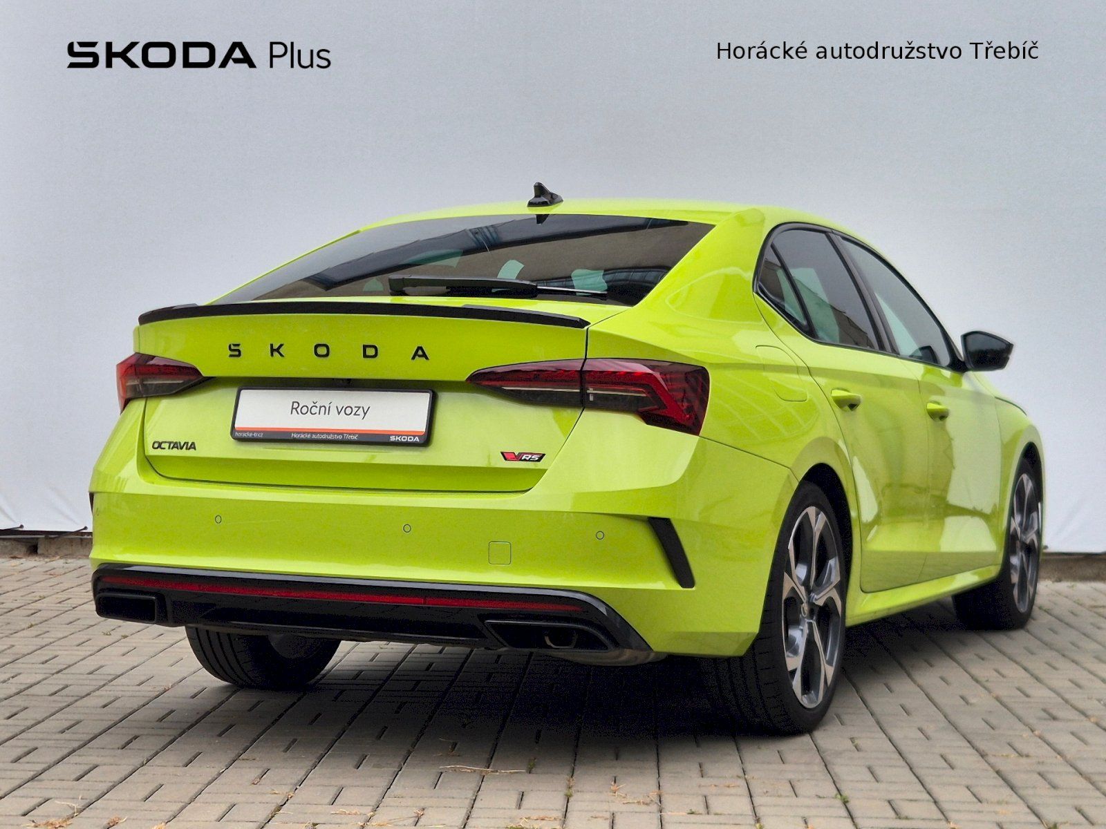 Škoda Octavia, 2.0TSI 195kW DSG RS - fotka 2