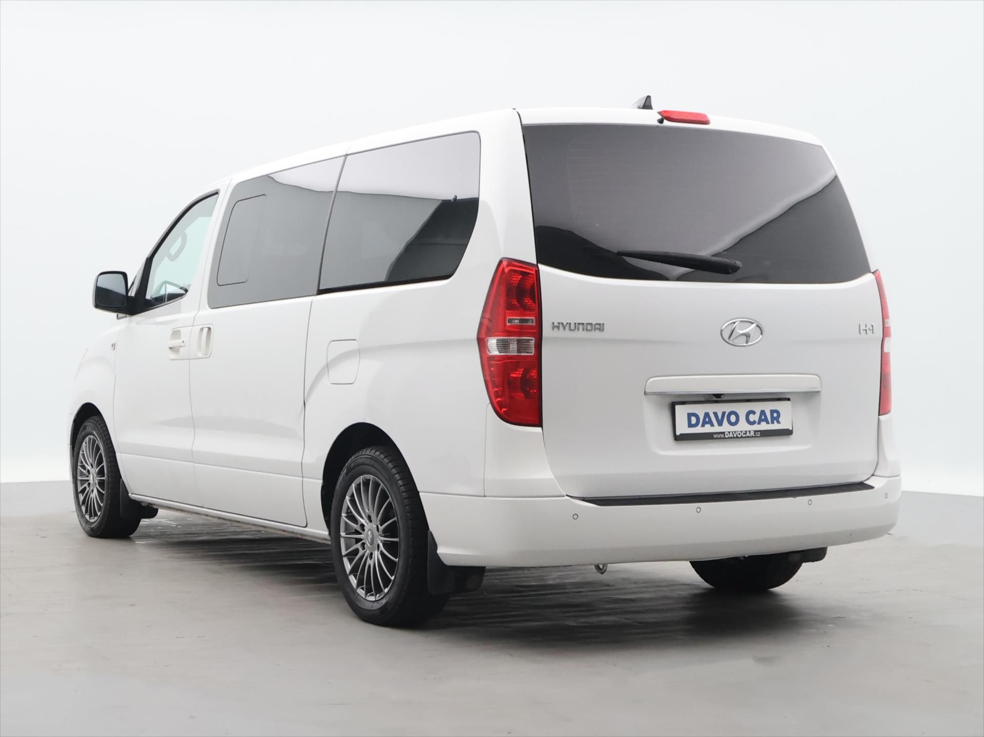 Hyundai H 1, Starex 2,5 CRDi 125kW Automat - fotka 5