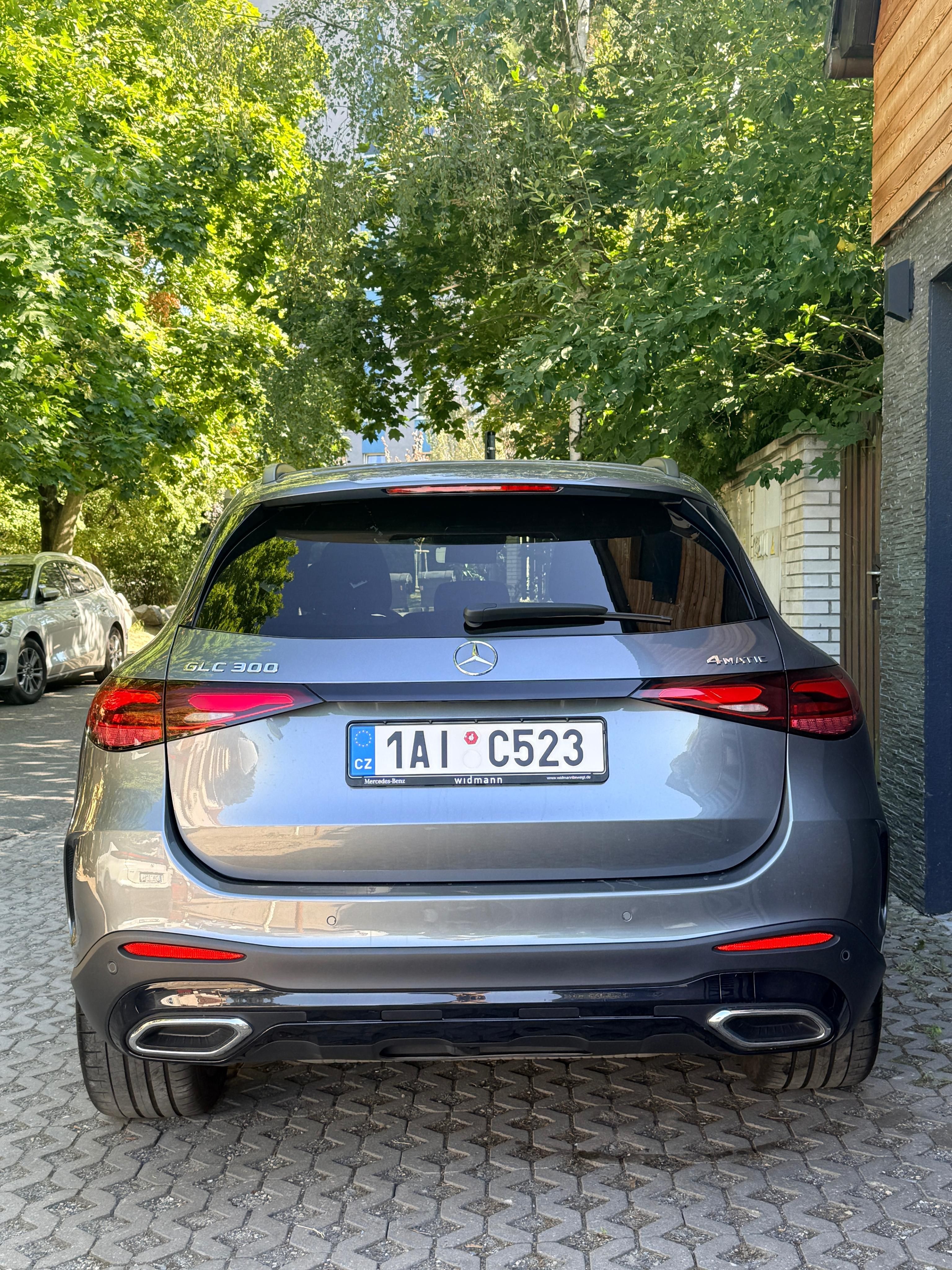 Mercedes-Benz GLC, 300 - fotka 5
