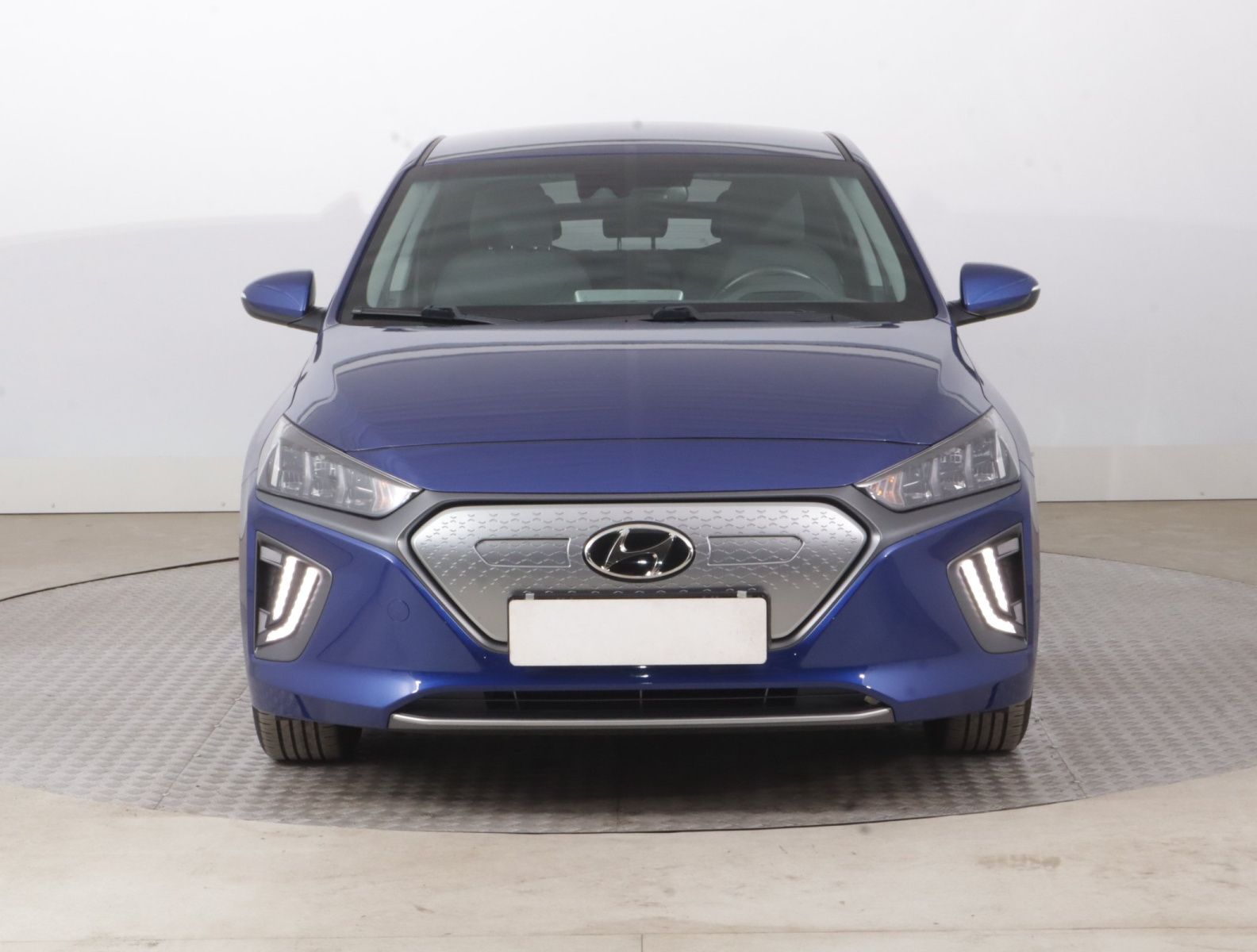 Hyundai Ioniq, Electric 38 kWh, Style - fotka 2