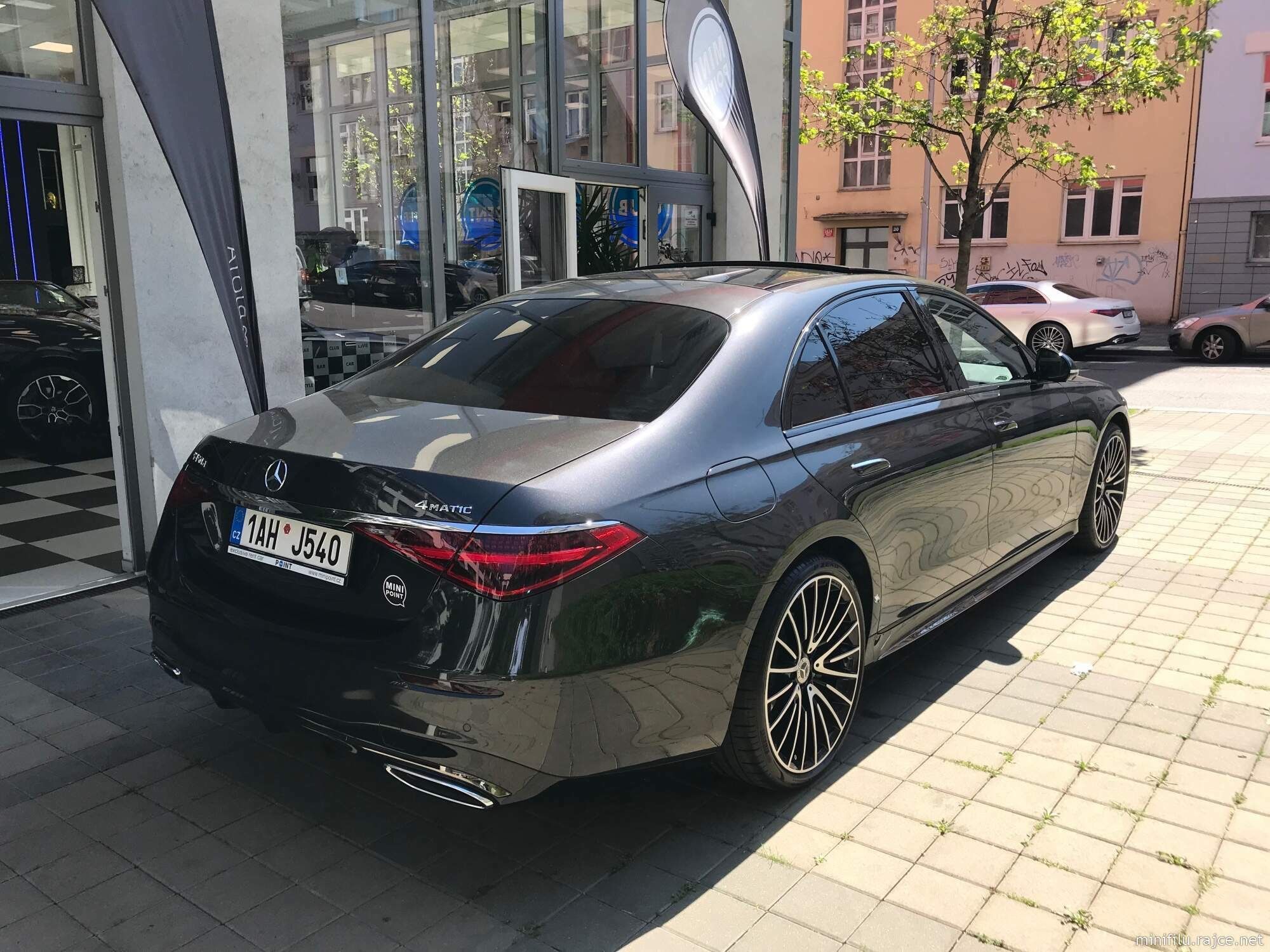 Mercedes-Benz Třídy S, Long 450d 4M AMG - fotka 3