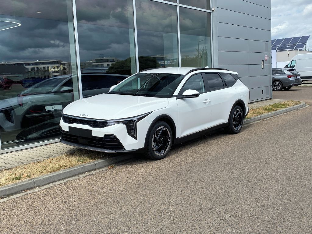 Kia K4, EXCLUSIVE 1,6 T-GDi GPF 7DCT 1