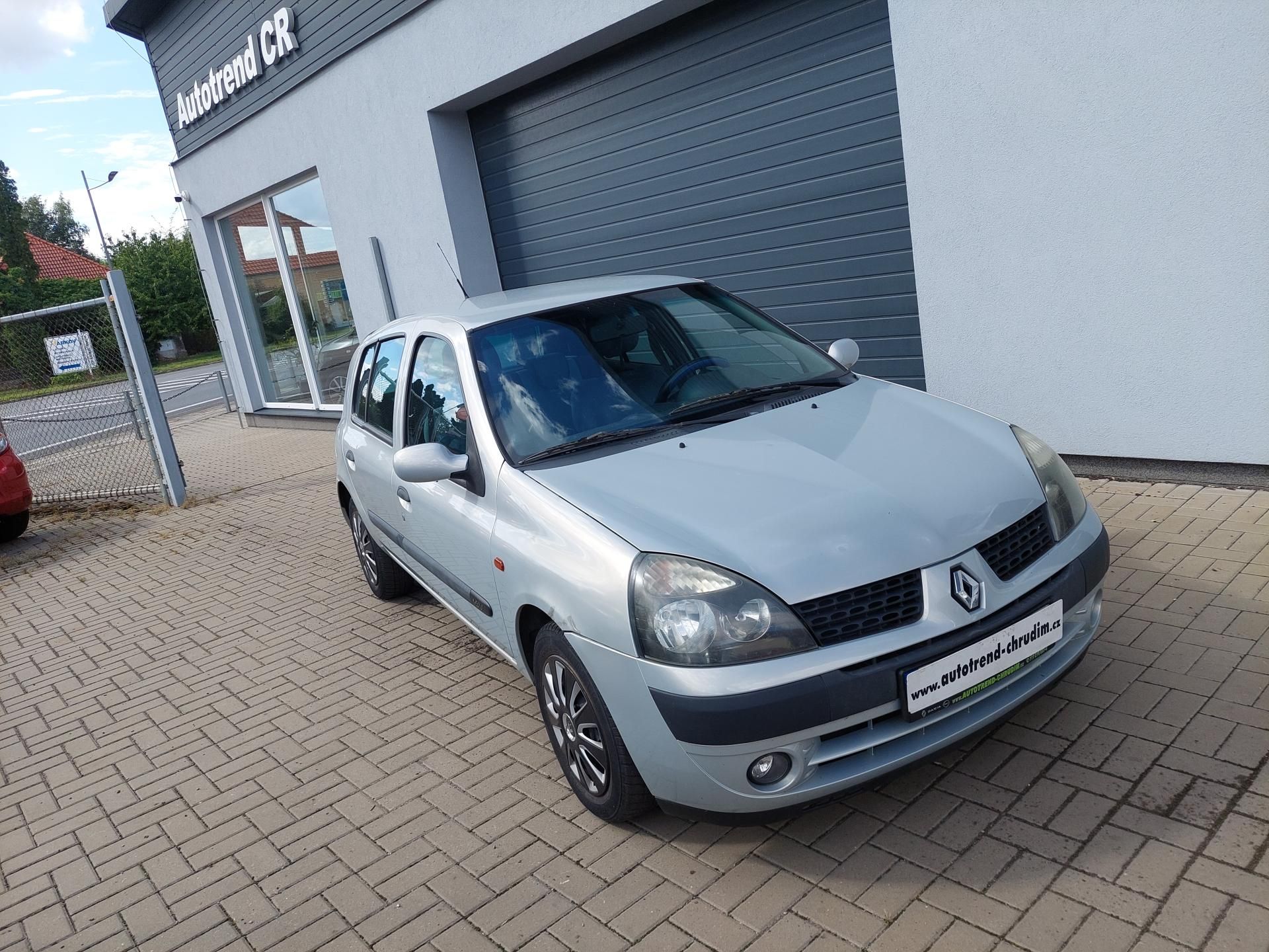 Renault Clio, II. 1.2i-16v Blue Sensation - fotka 3
