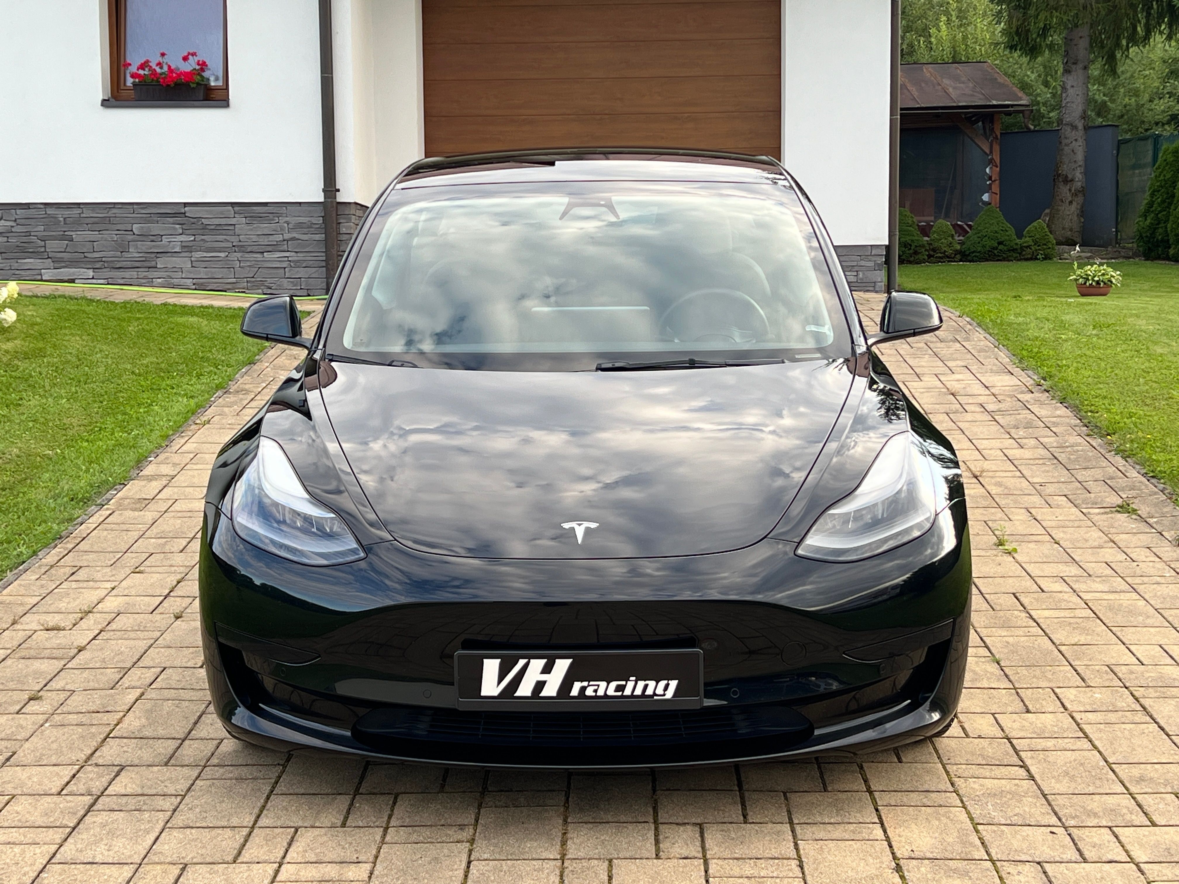 Tesla Model 3, SR+ LFP Refresh 2022 SOH 91,6% - fotka 5