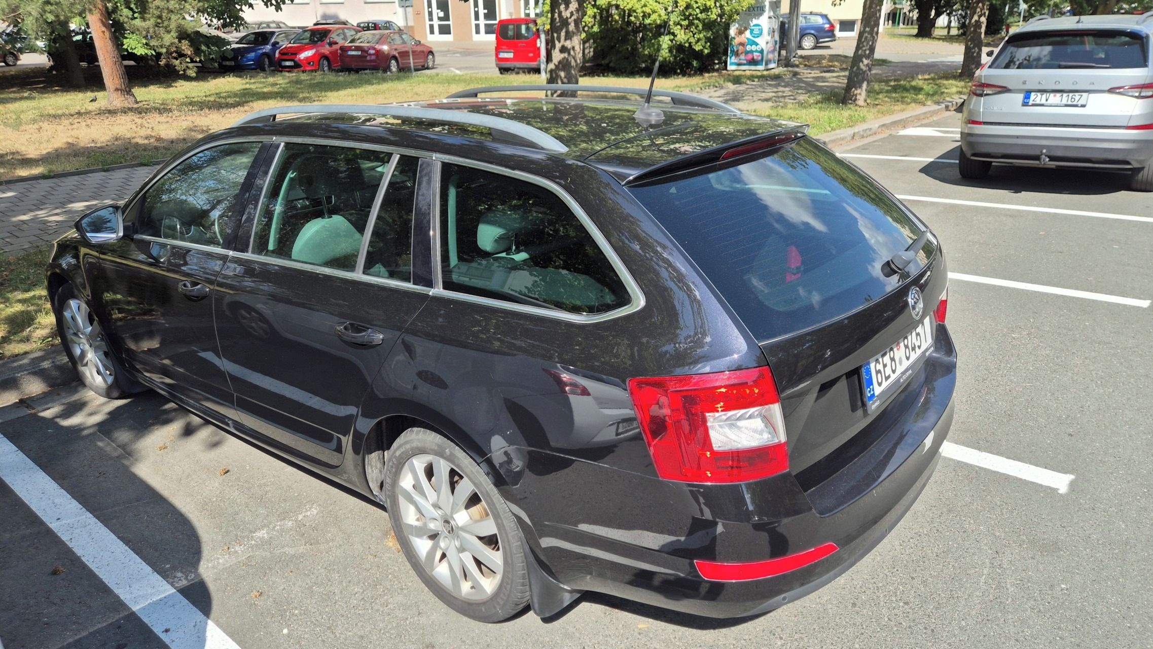 Škoda Octavia - fotka 2