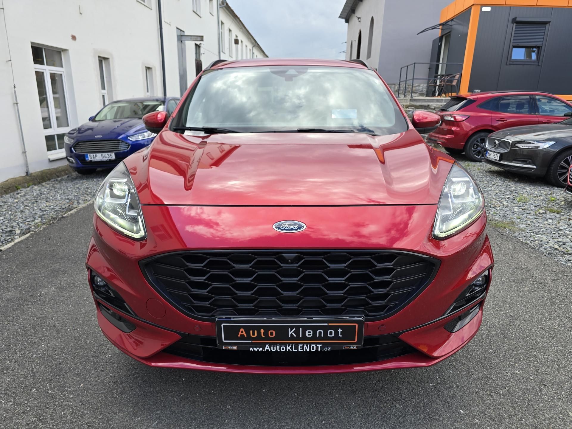 Ford Kuga, 2.5 140kW 4x4 AWD ST-LINE -DPH - fotka 3