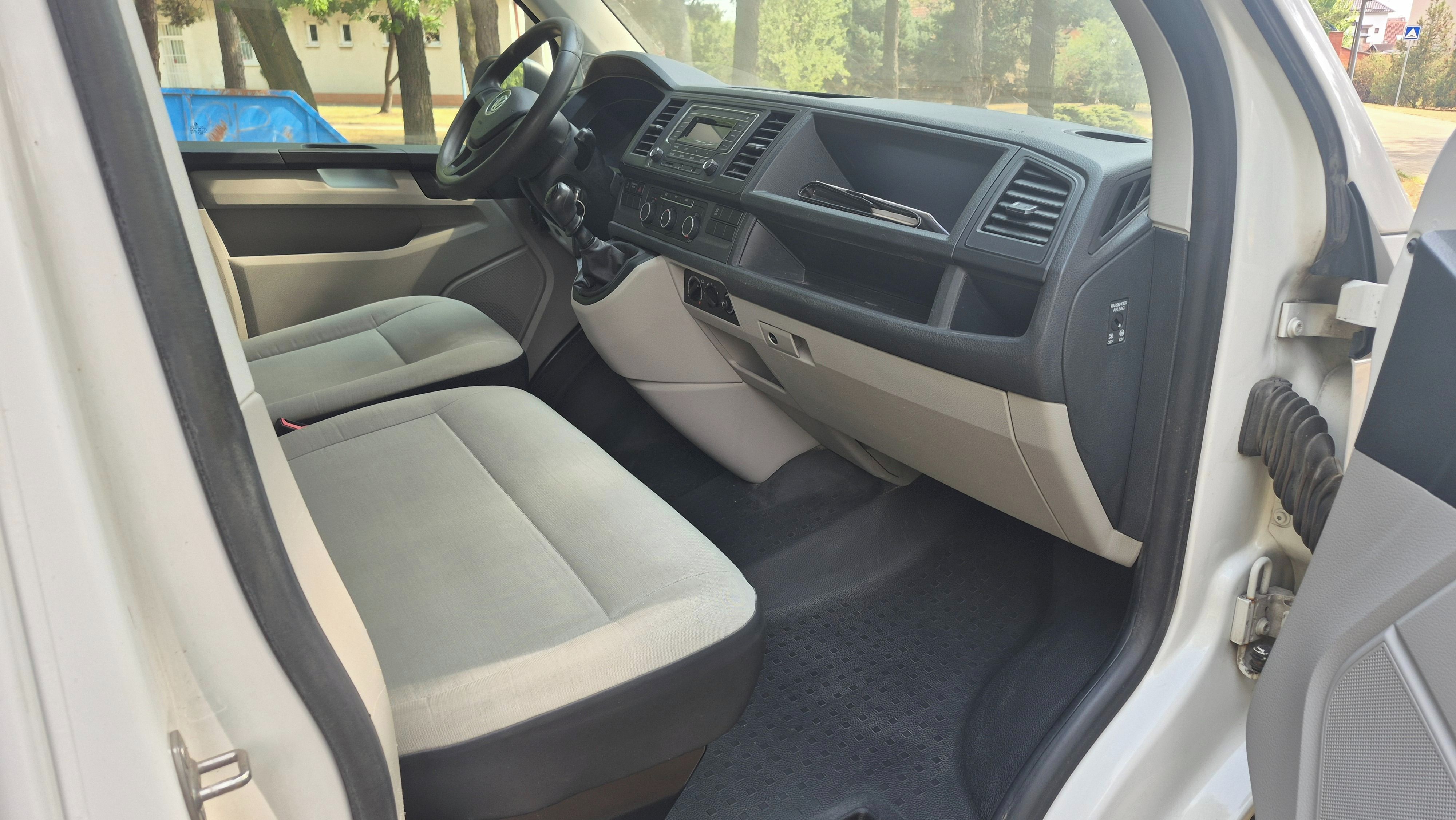 Volkswagen Transporter, 2.0 TDi 110kW 9.míst. LONG - fotka 6