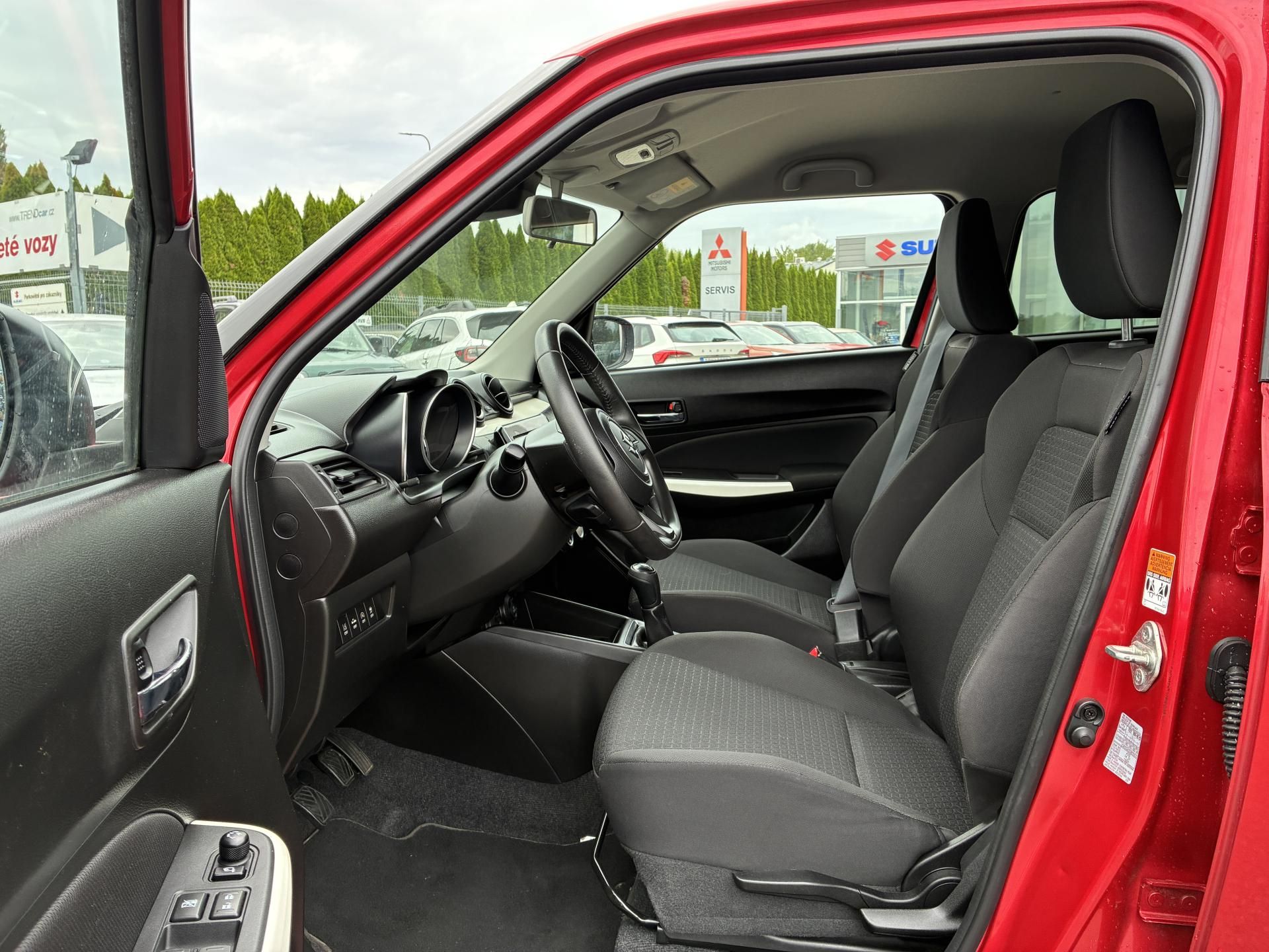 Suzuki Swift, 1,0SHVS Elegance * ZÁRUKA * - fotka 6
