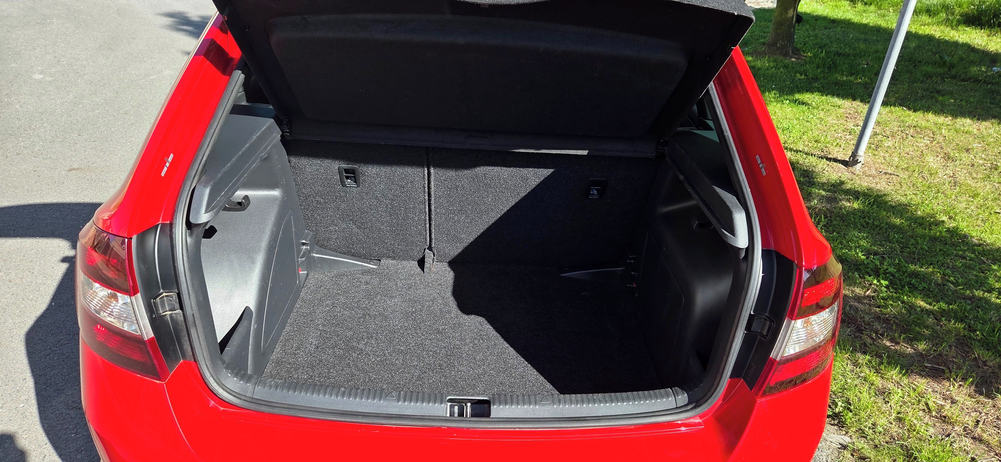 Škoda Rapid, Škoda Rapid Space Monte Carlo - fotka 6