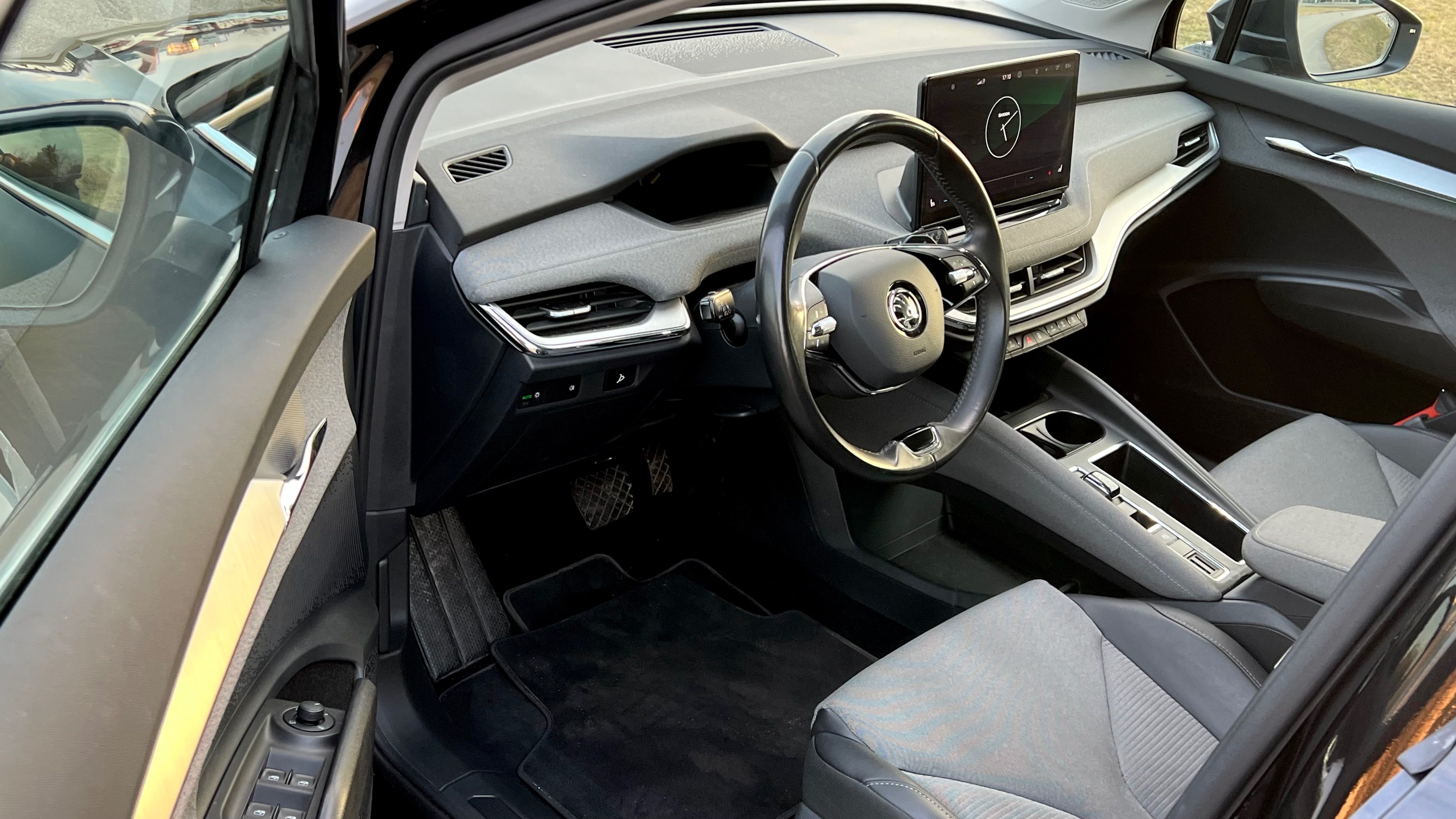 Škoda Enyaq iV, iV60 Tep.čerpadlo Závěs Kůže - fotka 5