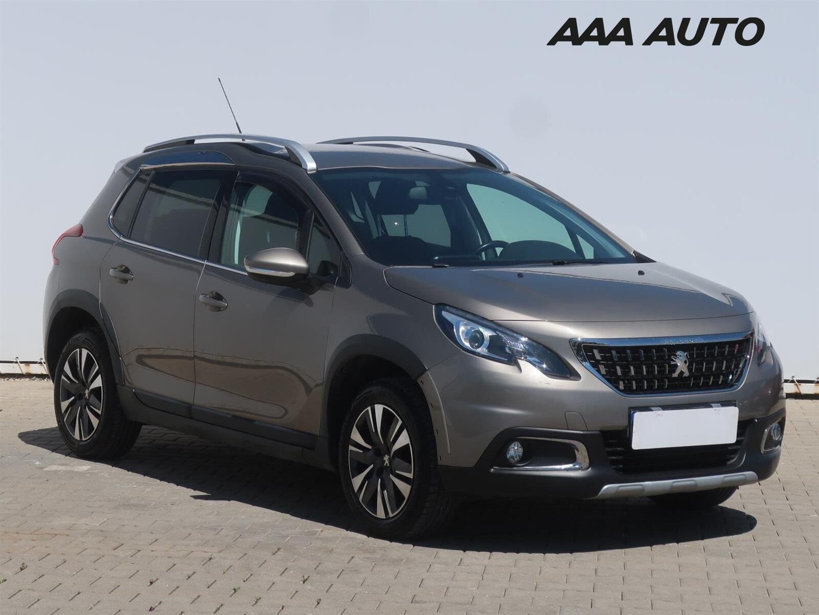 Peugeot 2008, 1.2 PureTech, Serv.kniha