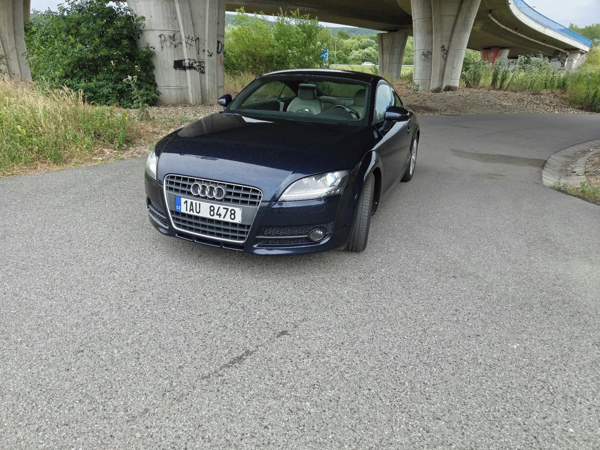 Audi TT, Audi TT 8J 147kW manuál - fotka 2